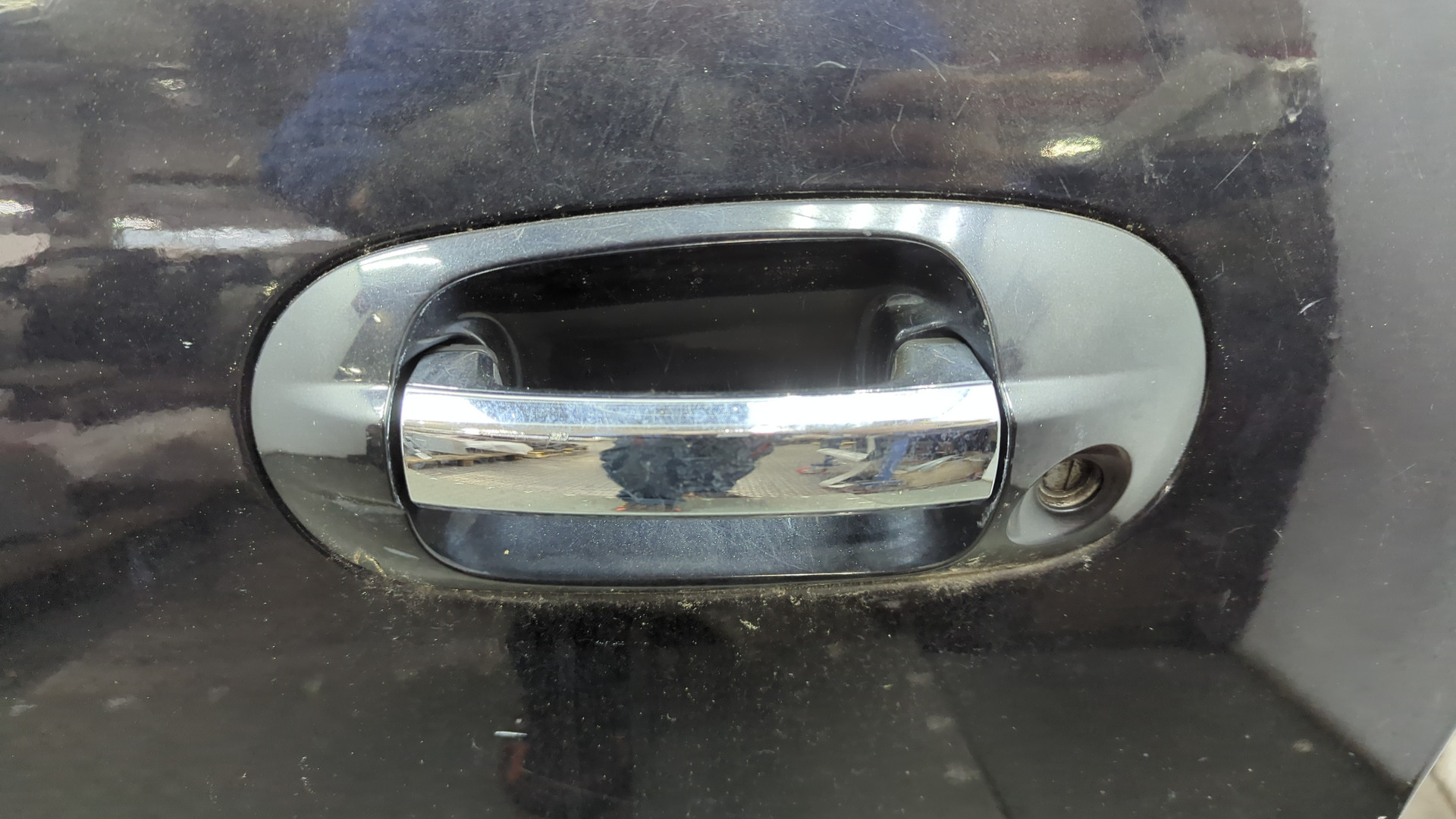 Дверь передняя левая