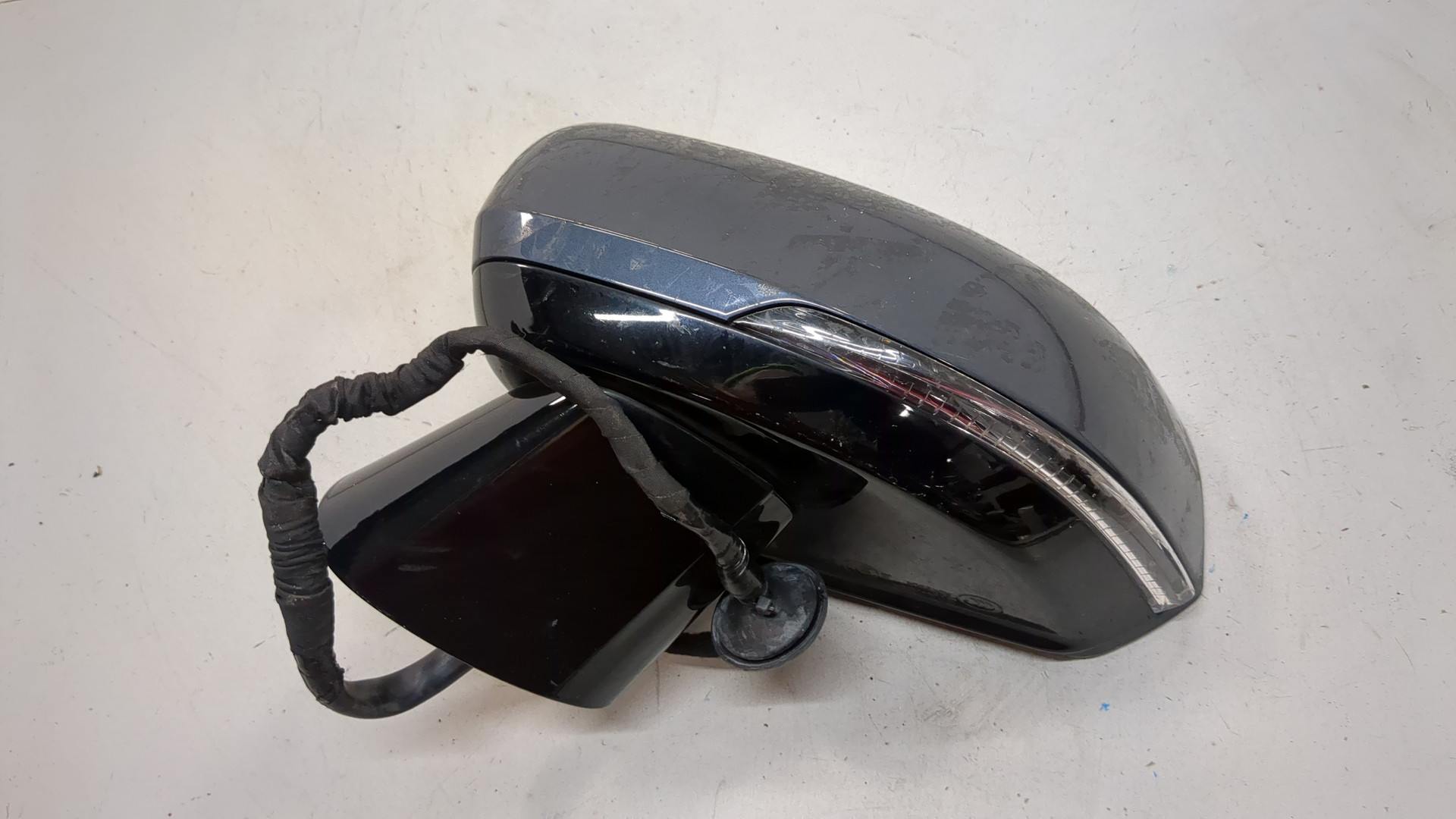 Зеркало правое электрическое