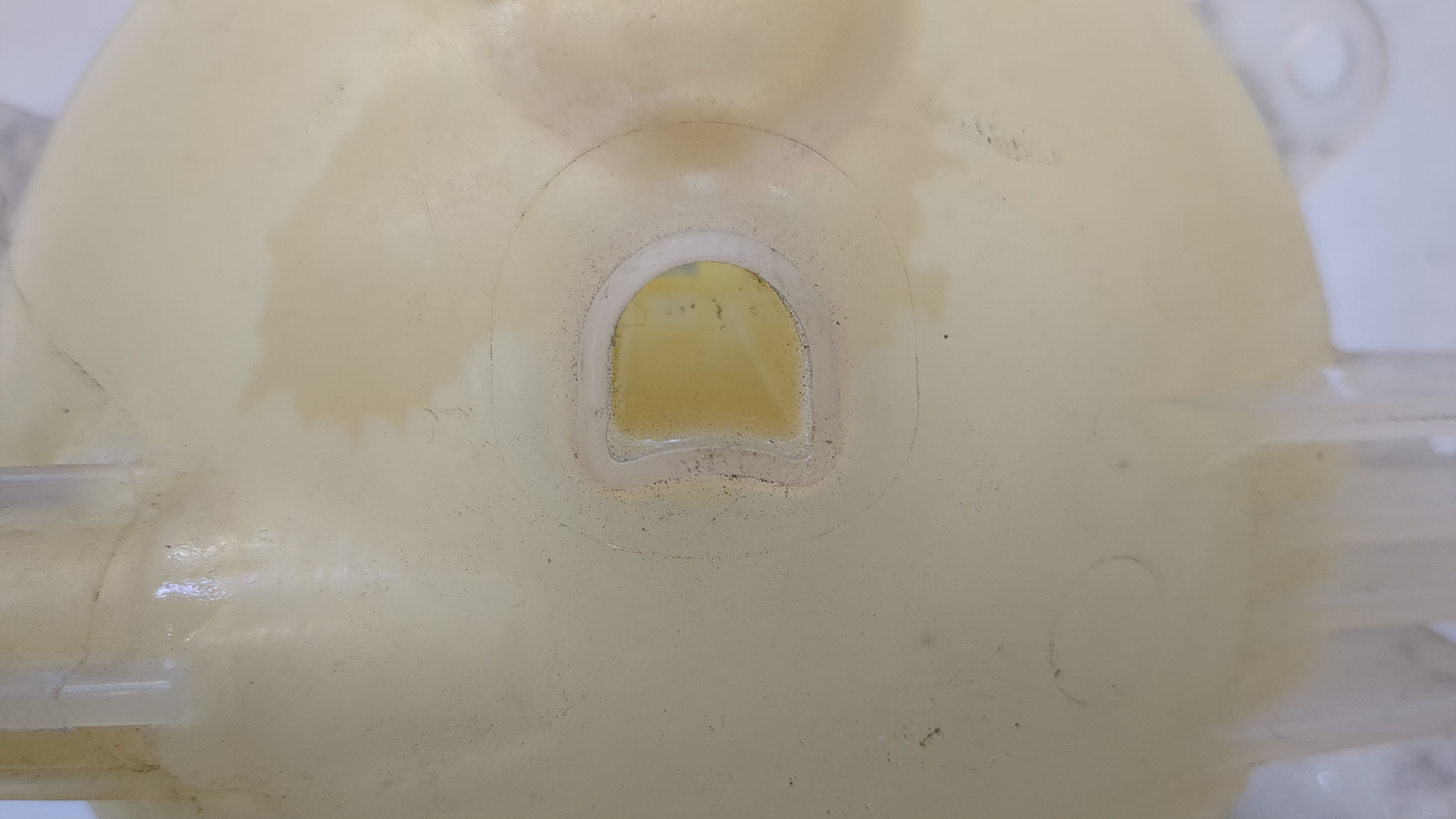 Бачок расширительный