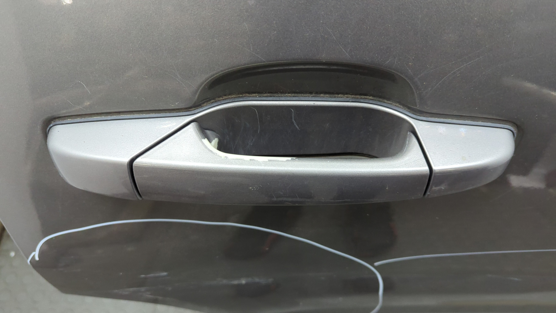 Дверь задняя правая