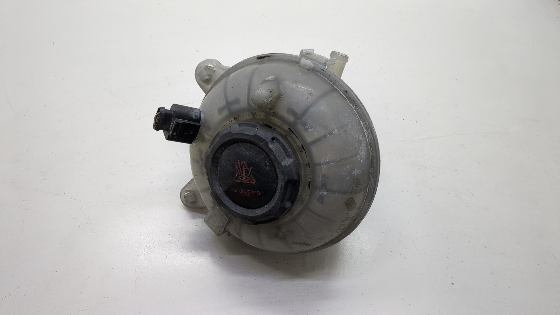 Бачок расширительный