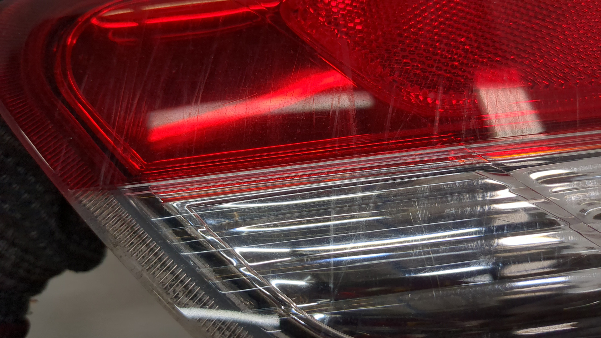 Фонарь задний левый