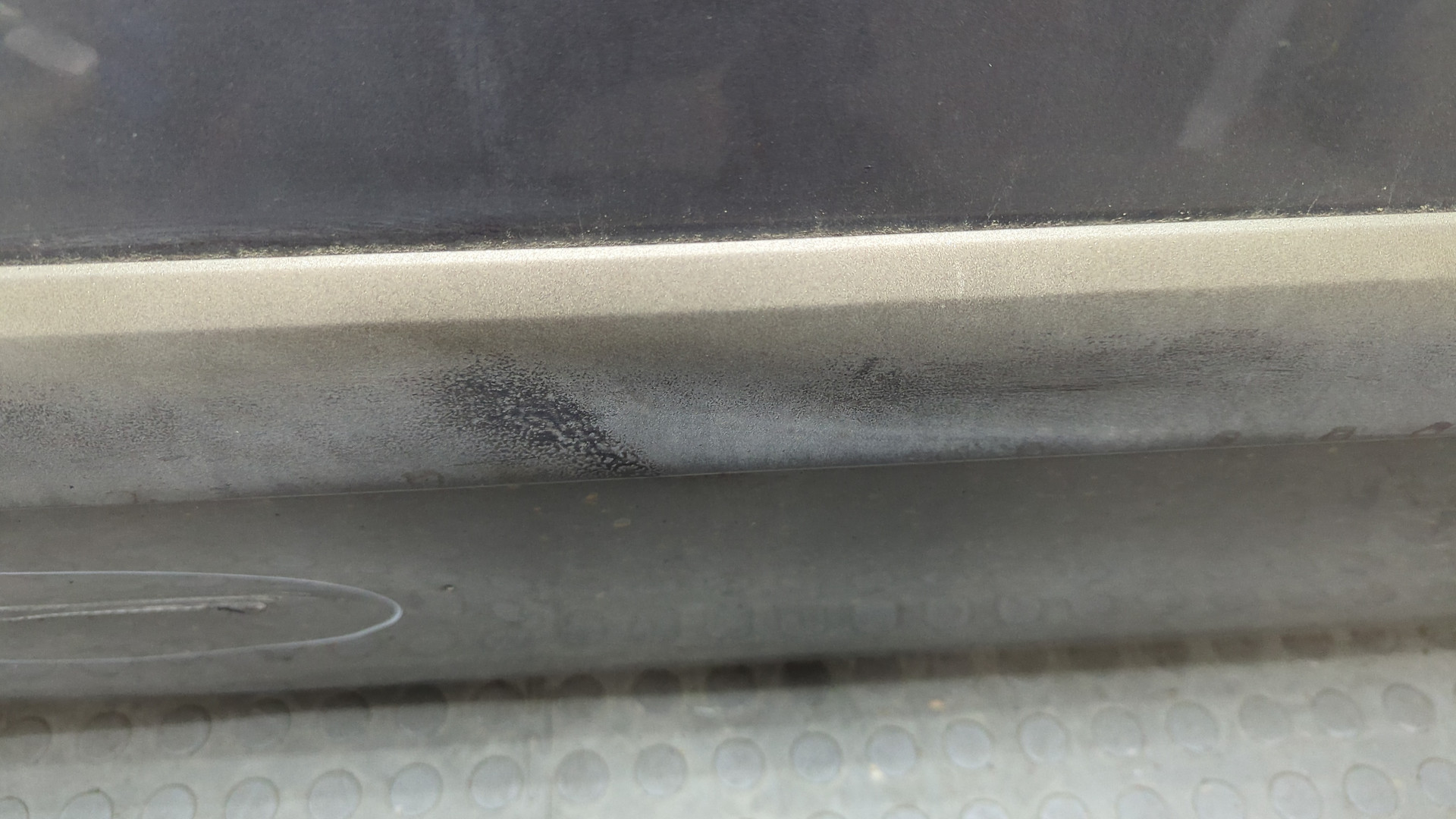 Дверь передняя левая