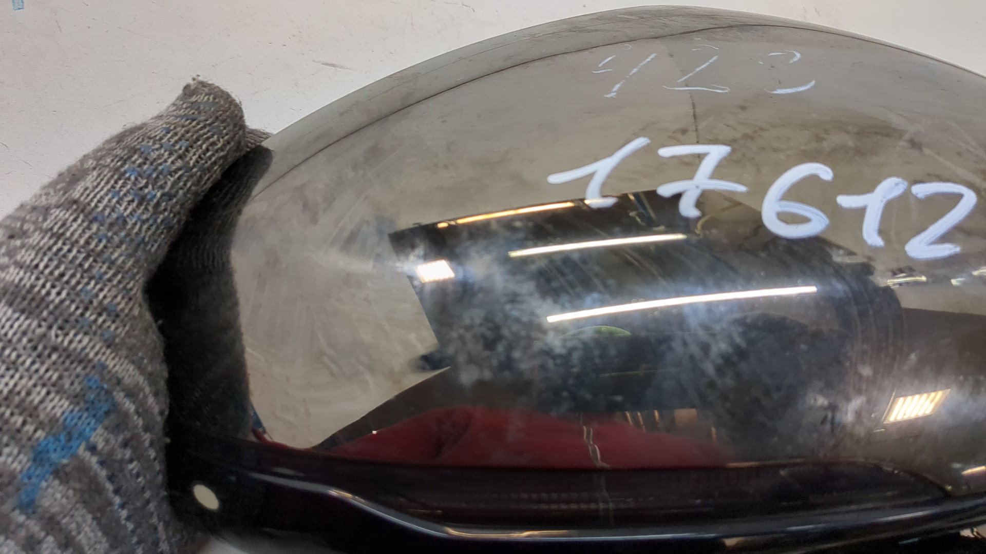 Зеркало правое электрическое