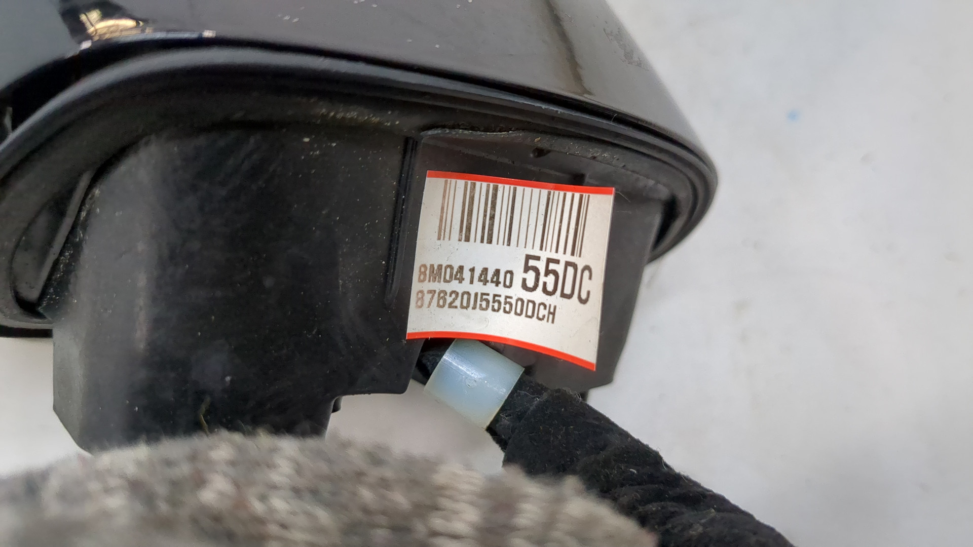 Зеркало правое электрическое