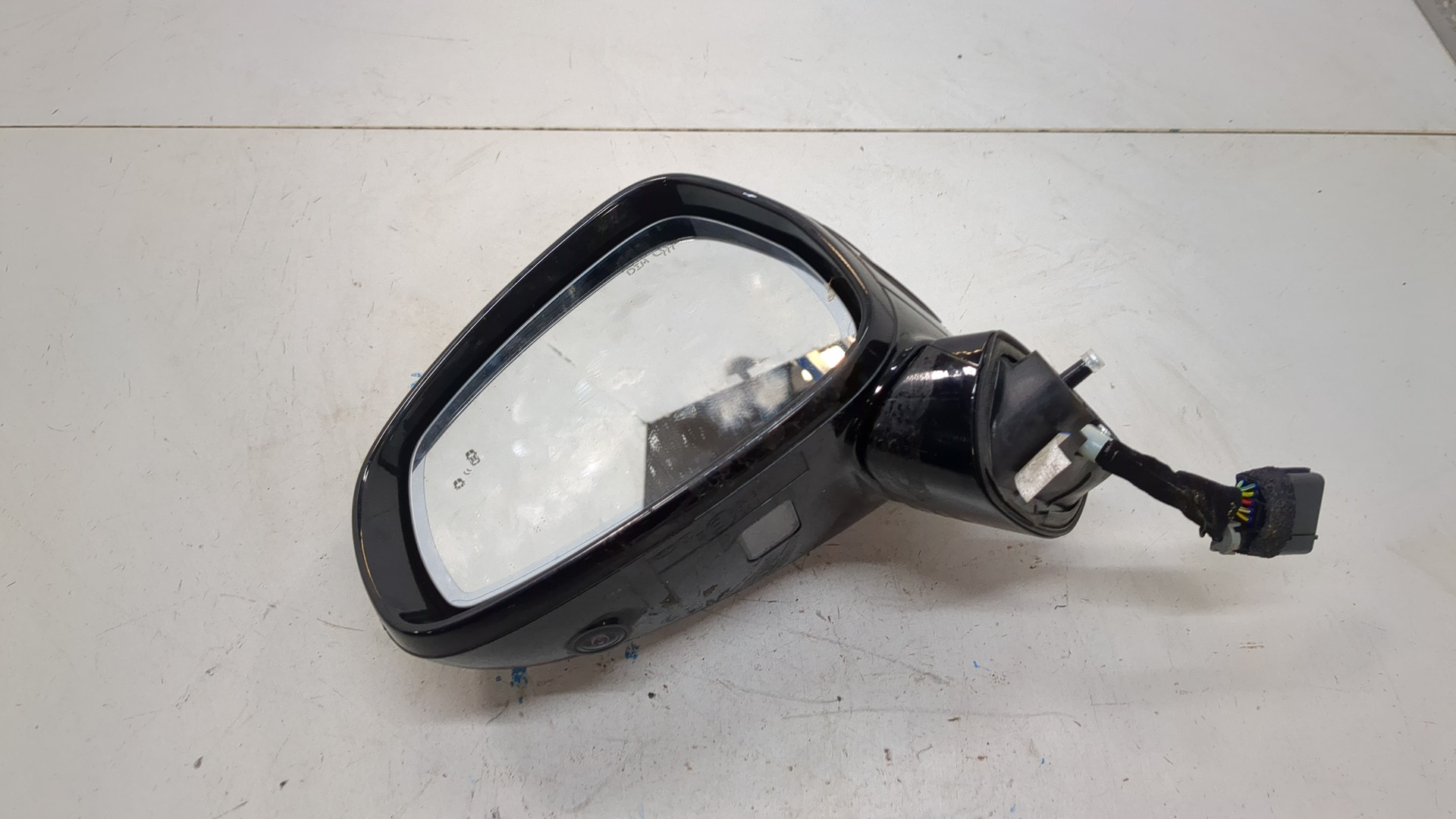 Зеркало левое электрическое