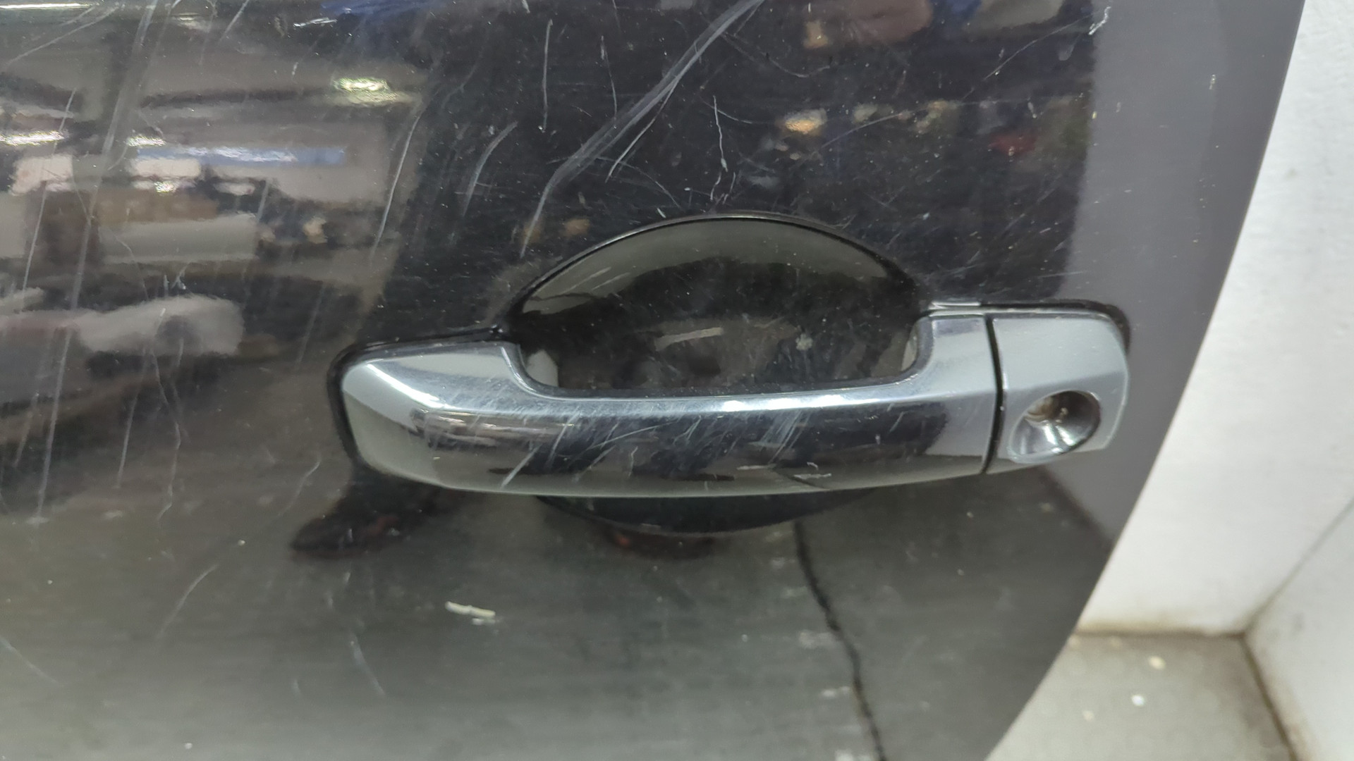 Дверь передняя левая