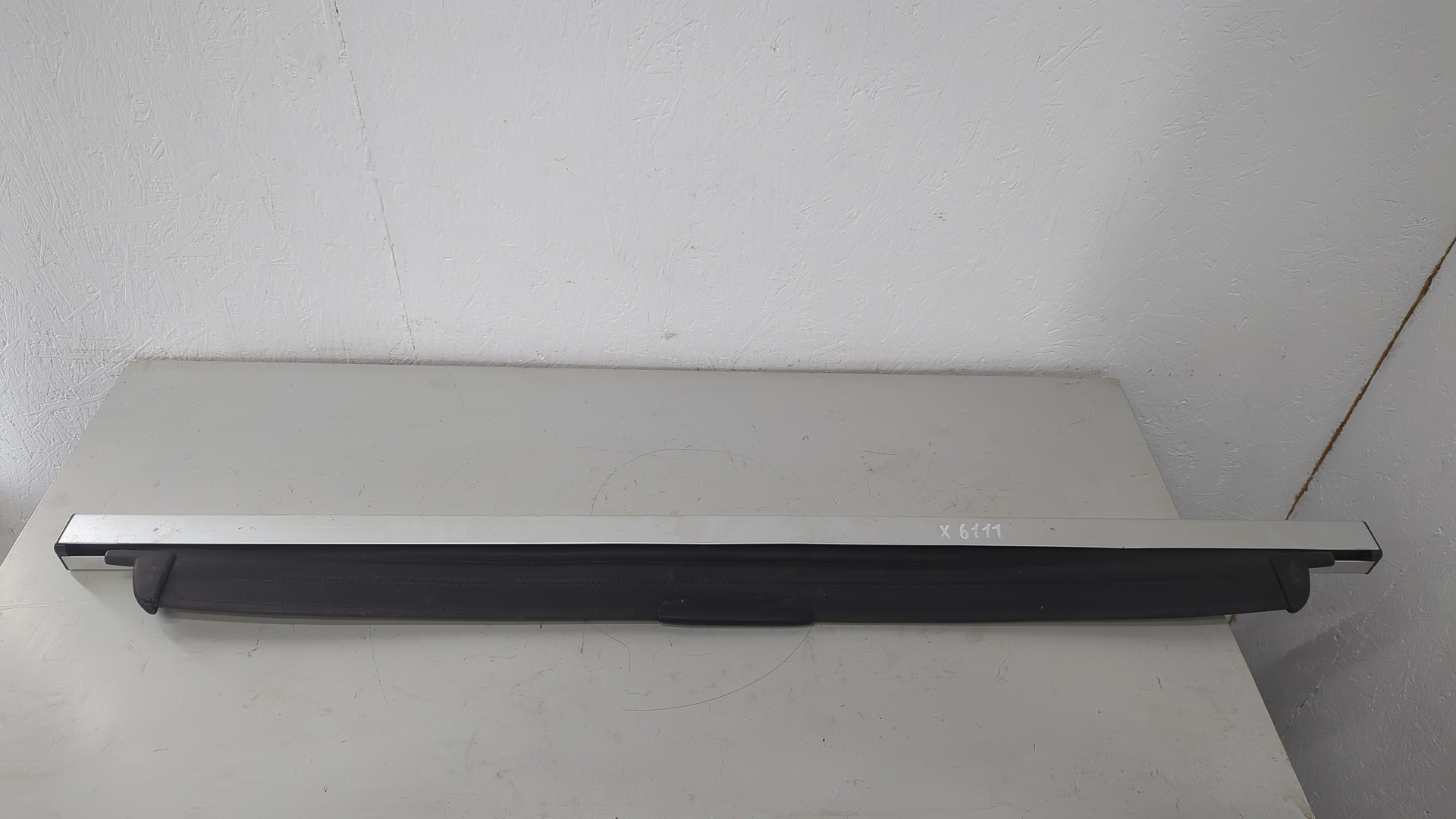 Шторка багажника