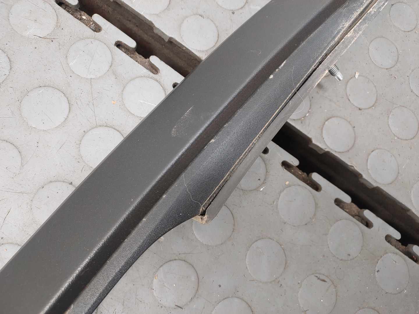 Рейлинг (релинг) правый (планка на крышу)