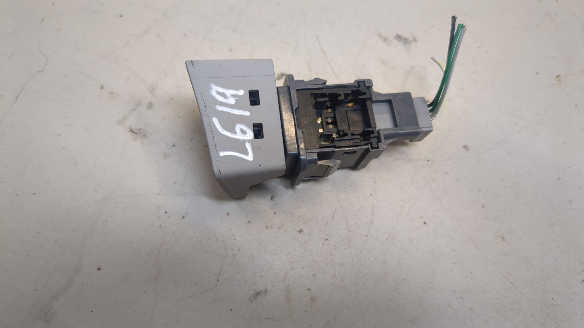 Кнопка аварийной остановки