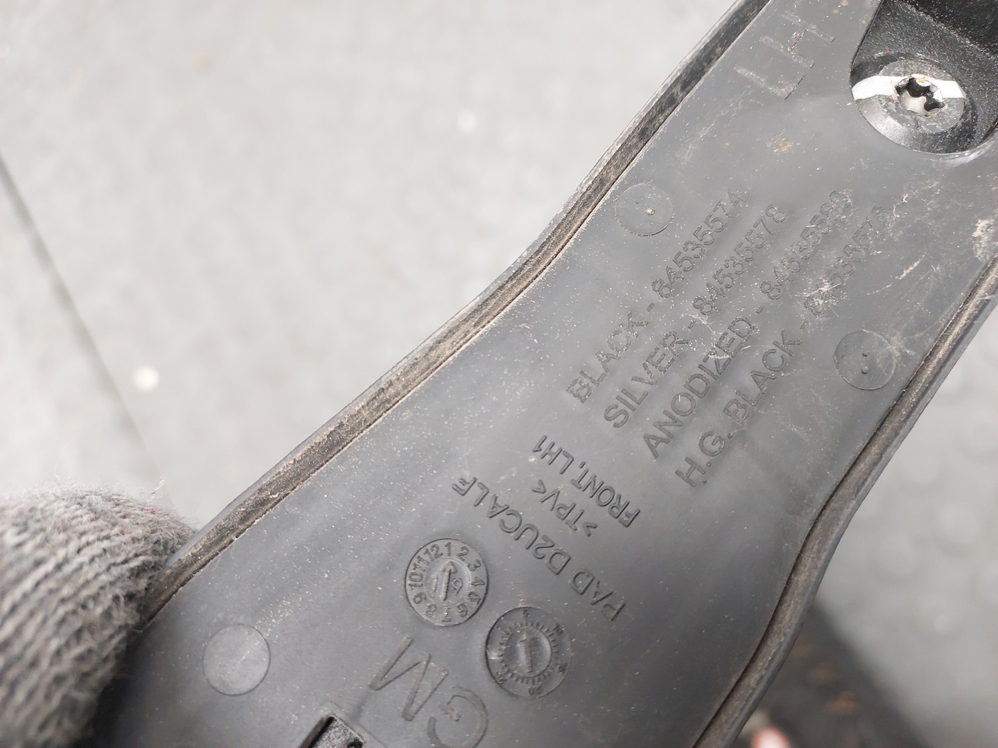 Рейлинг (релинг) левый (планка на крышу)