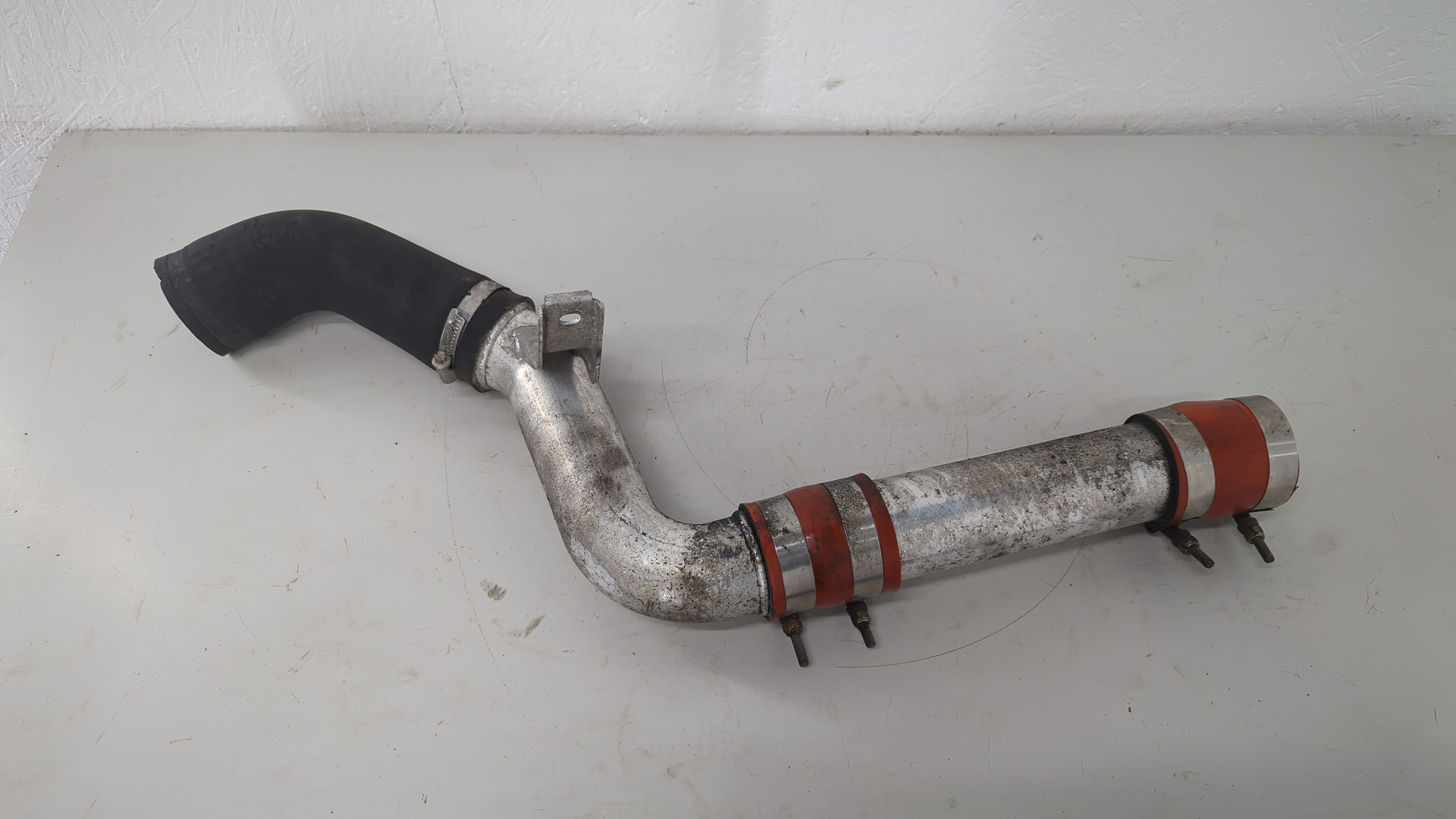 Патрубок интеркулера