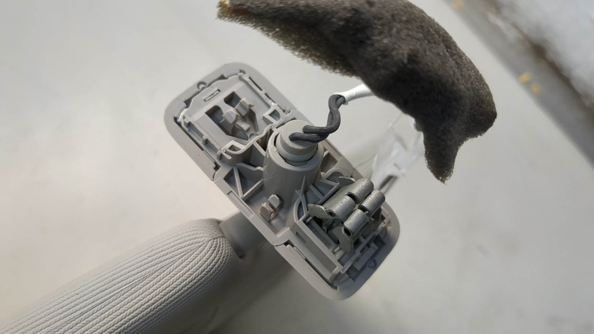 Козырек солнцезащитный