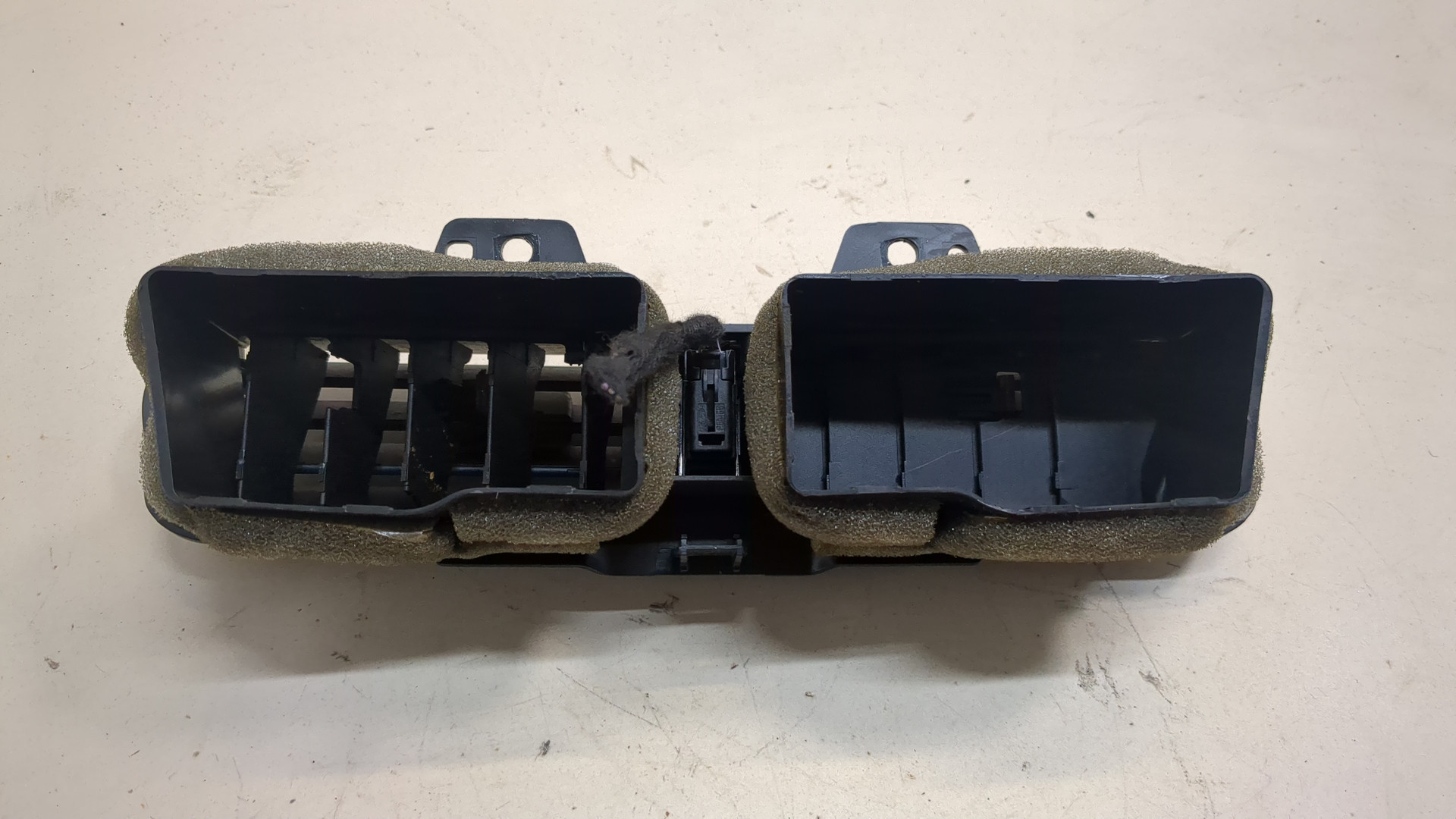 Дефлектор воздушный