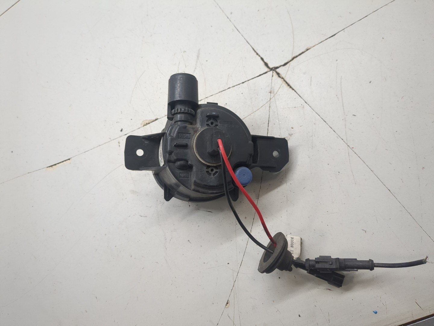 Фара противотуманная правая