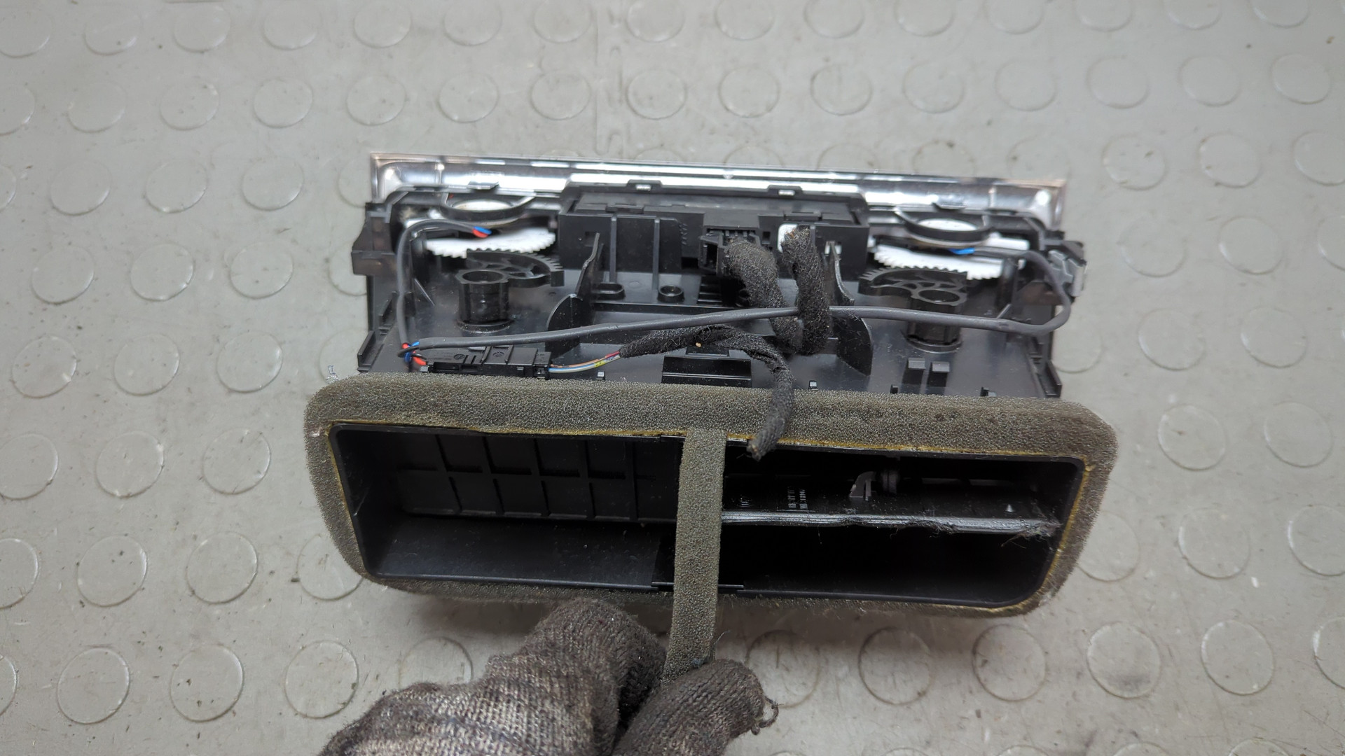 Дефлектор воздушный