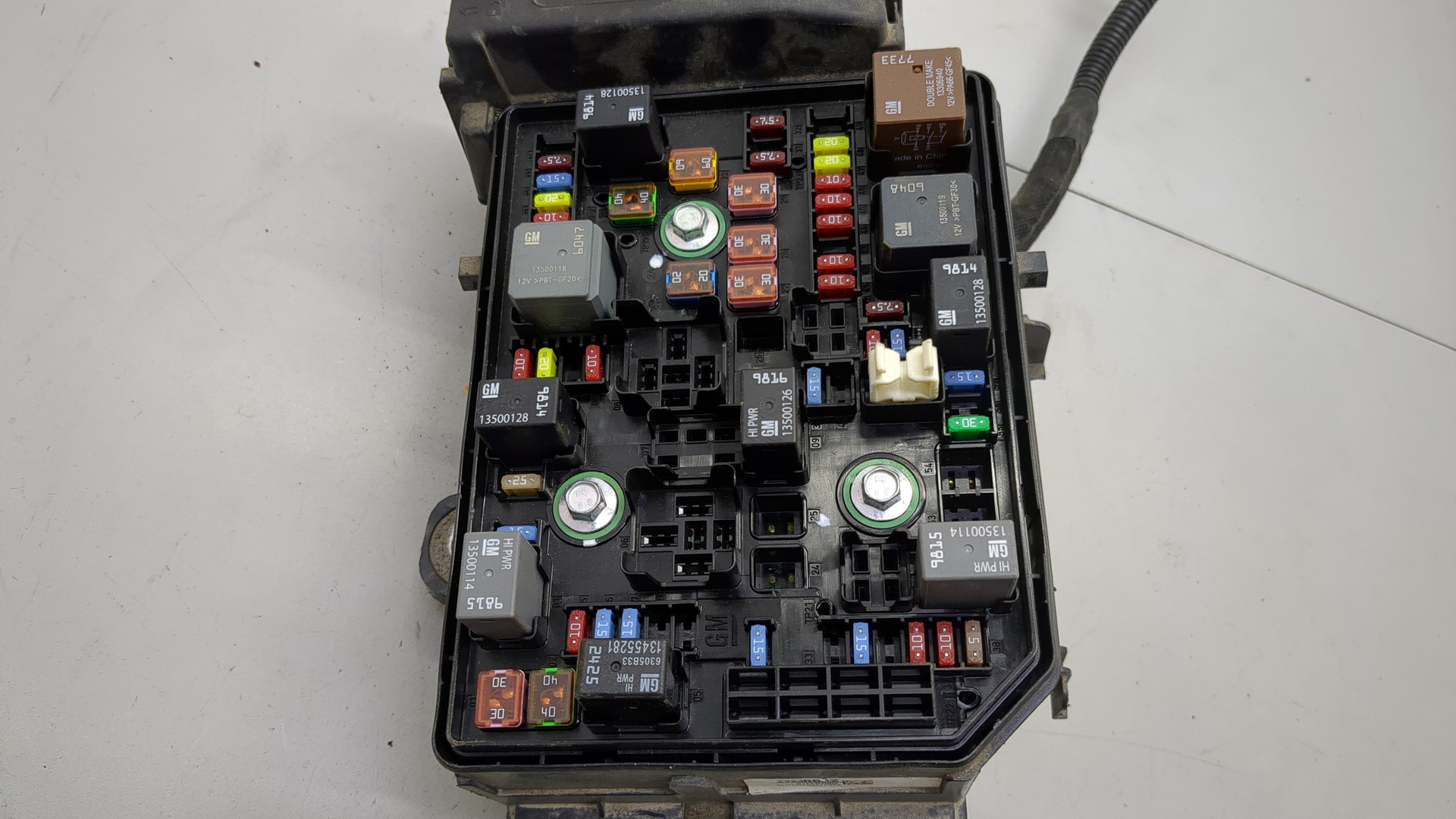 Блок предохранителей