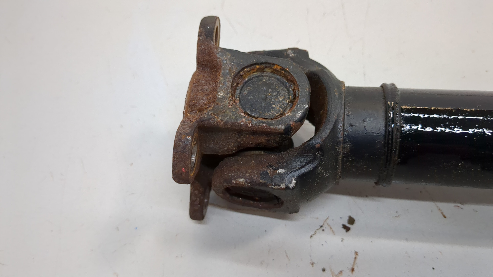 Вал карданный передний