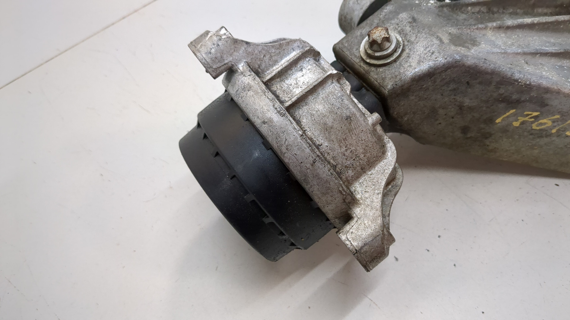 Опора двигателя