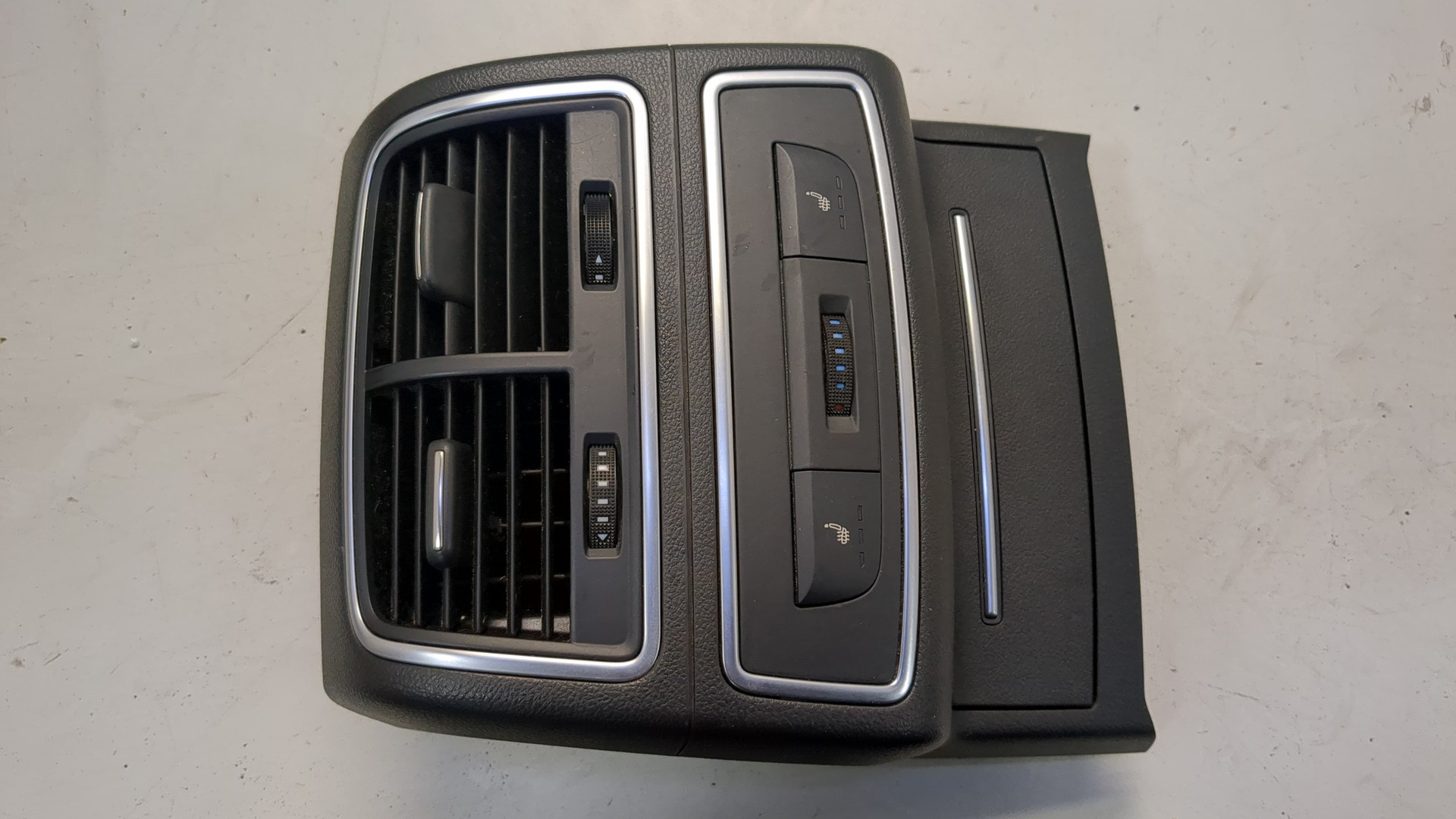 Дефлектор воздушный