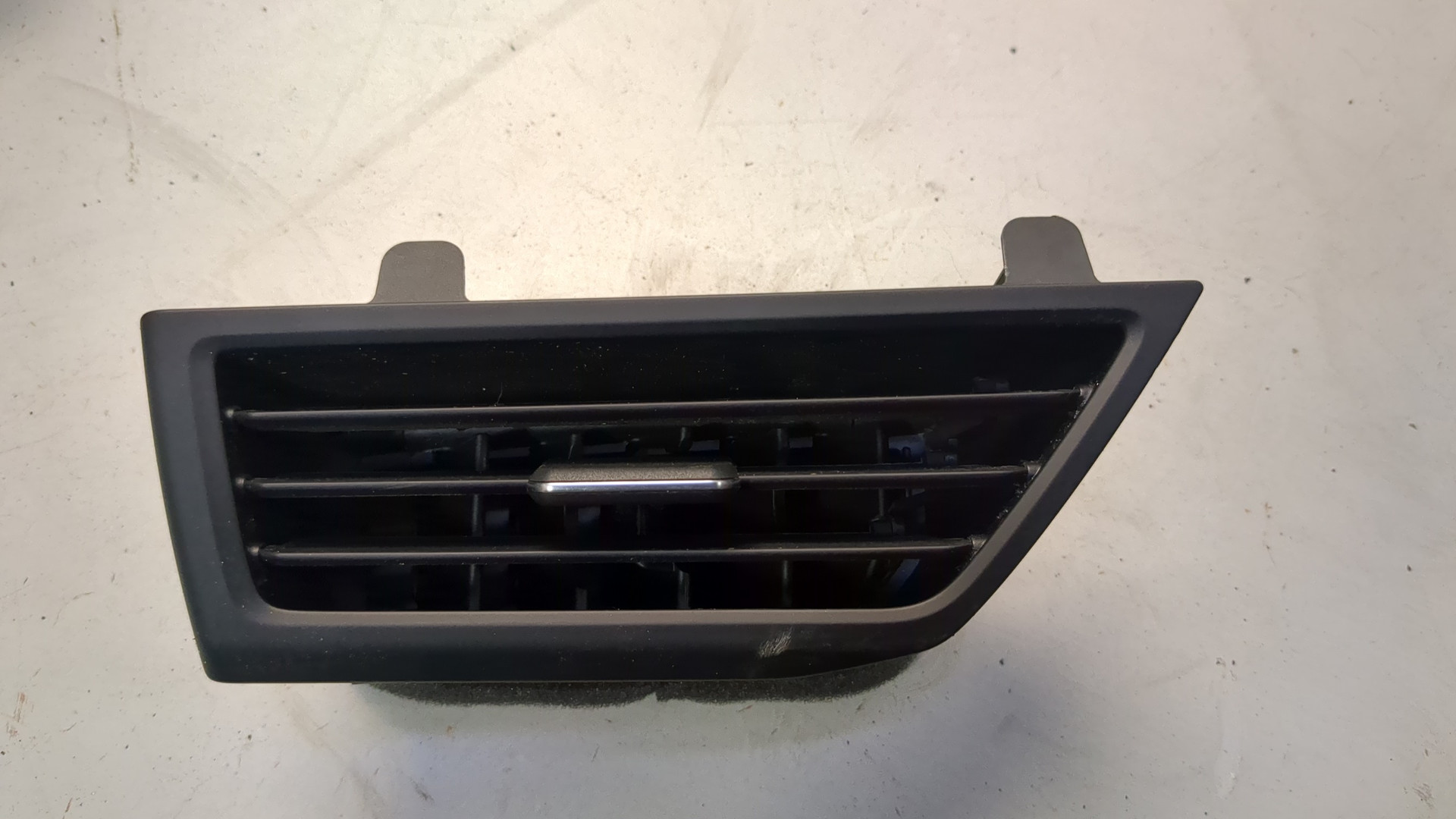 Дефлектор воздушный