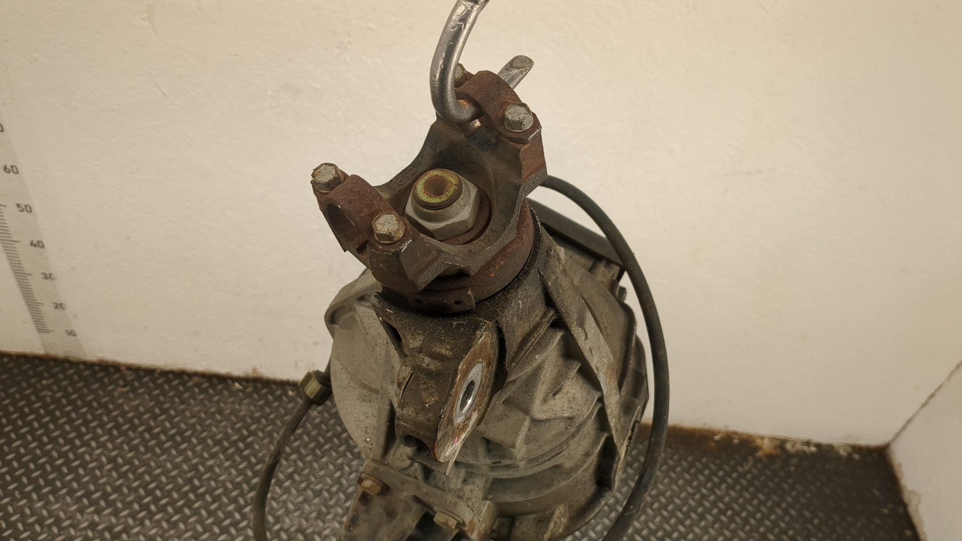 Редуктор переднего моста