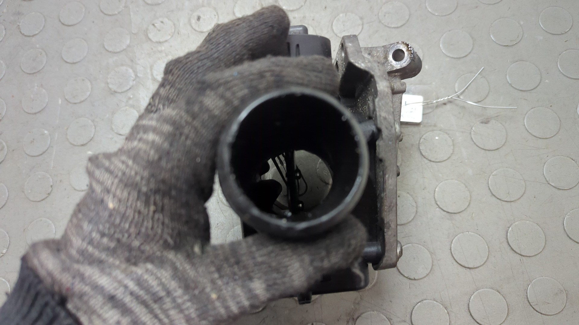 Заслонка дроссельная электрическая