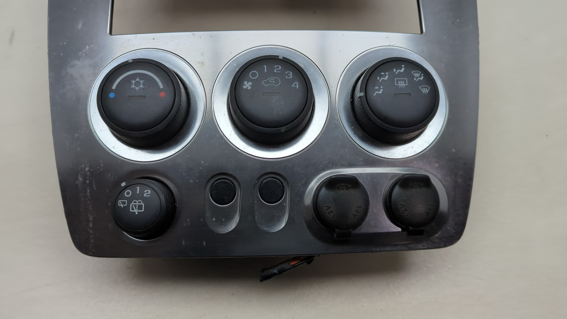 Переключатель отопителя