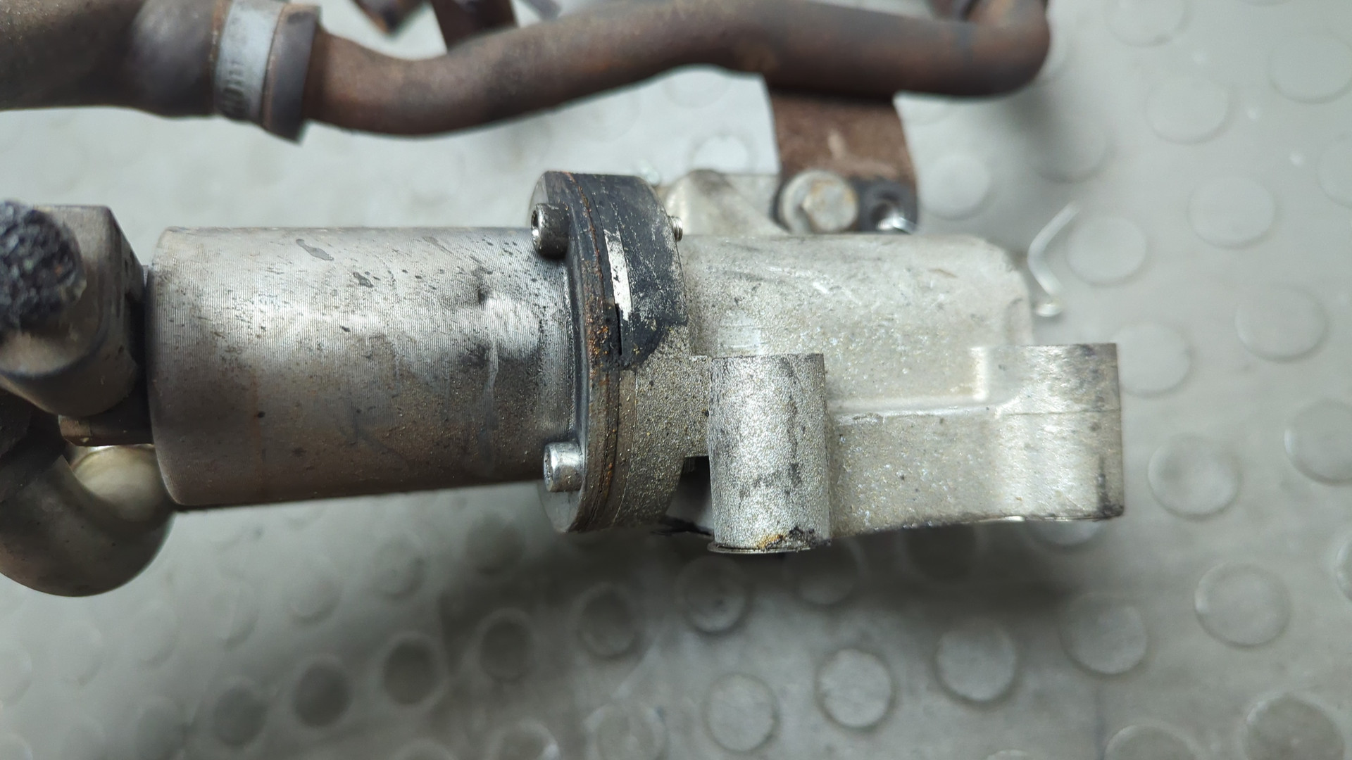 Клапан рециркуляции выхлопных газов (EGR)