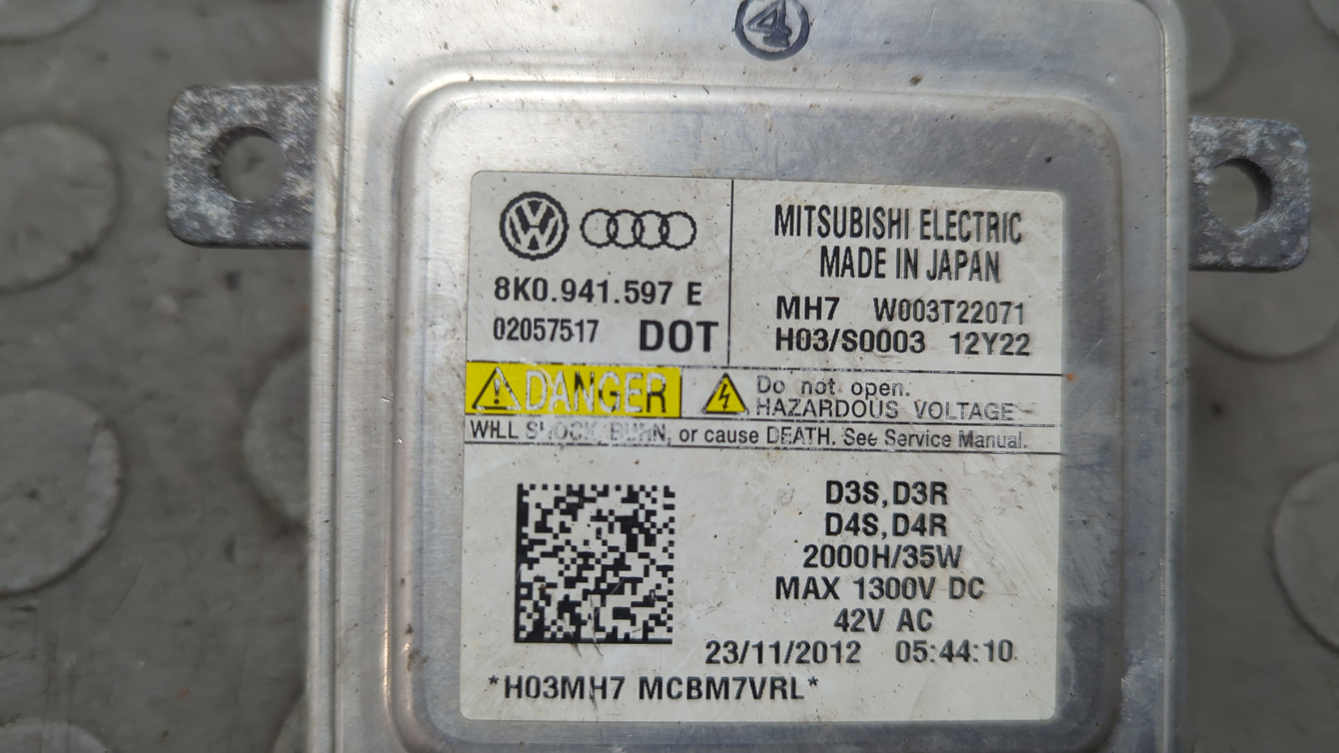 Блок ксеноновой лампы