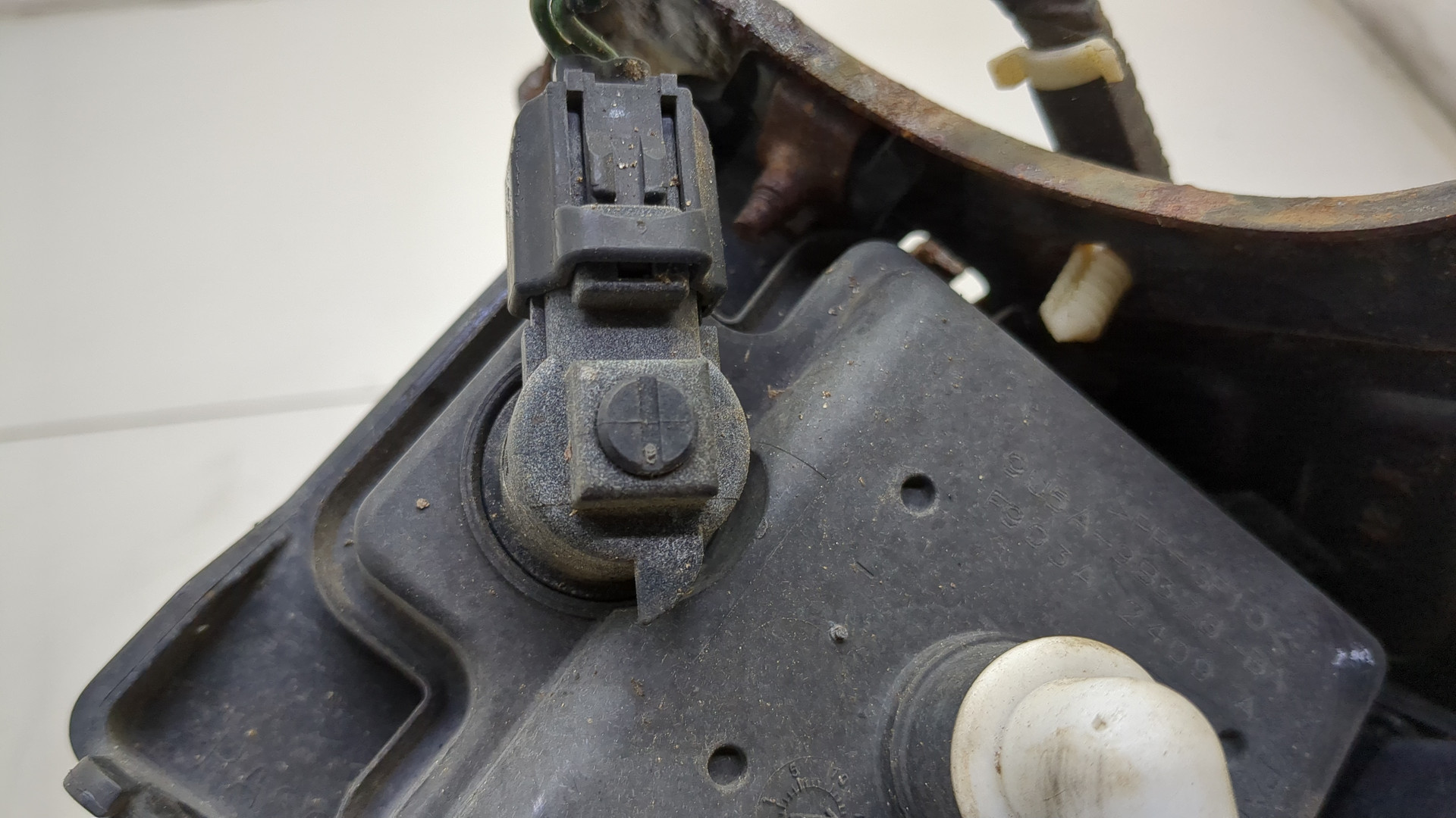 Абсорбер (фильтр угольный)