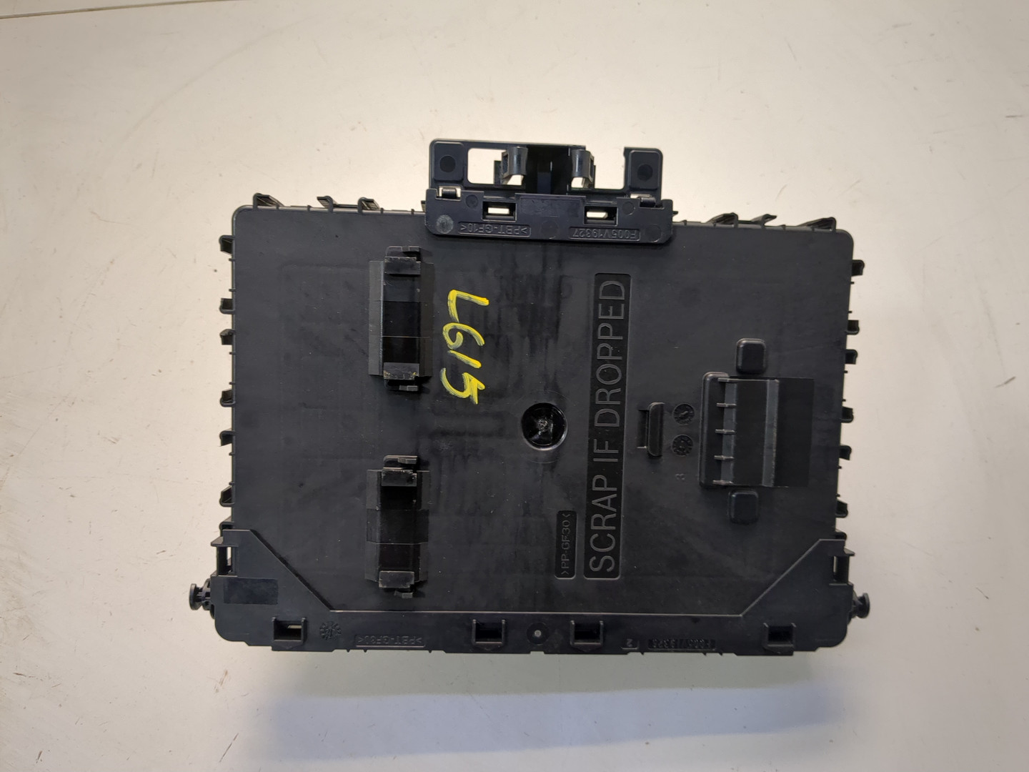 Блок предохранителей