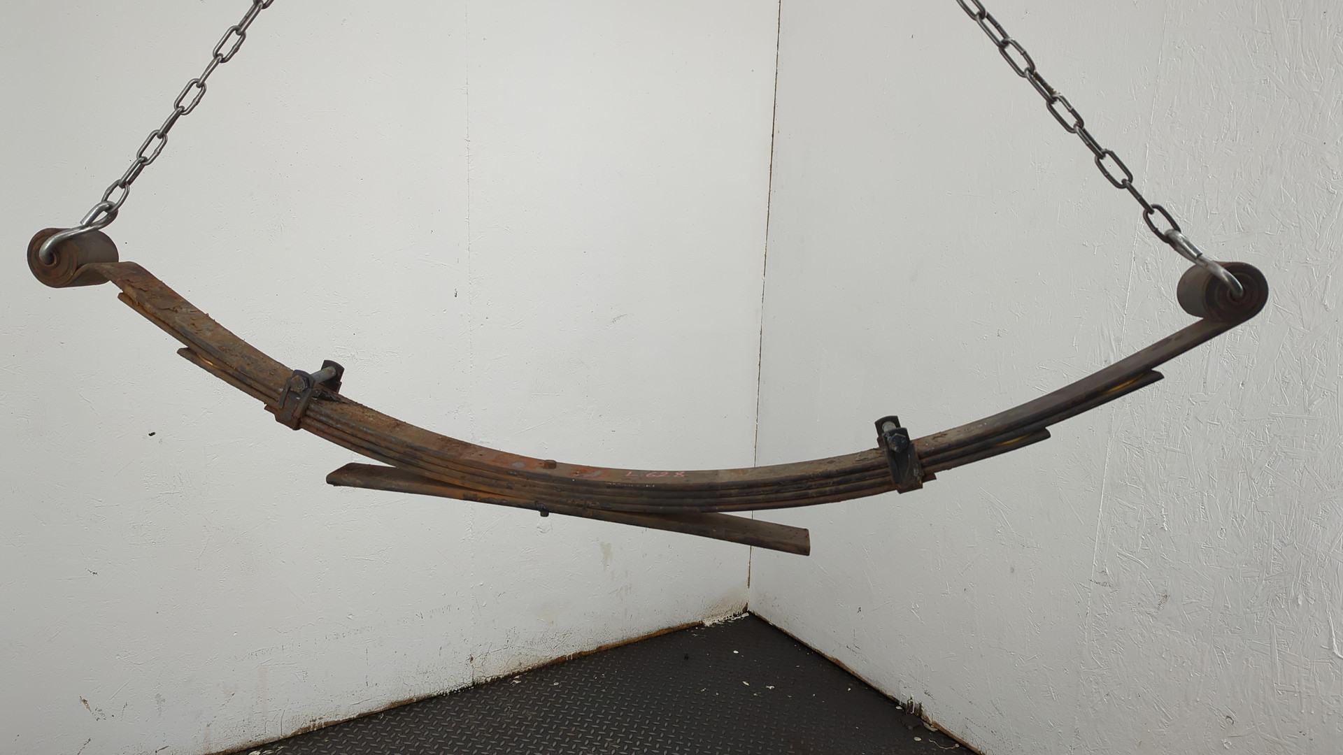 Рессора задняя