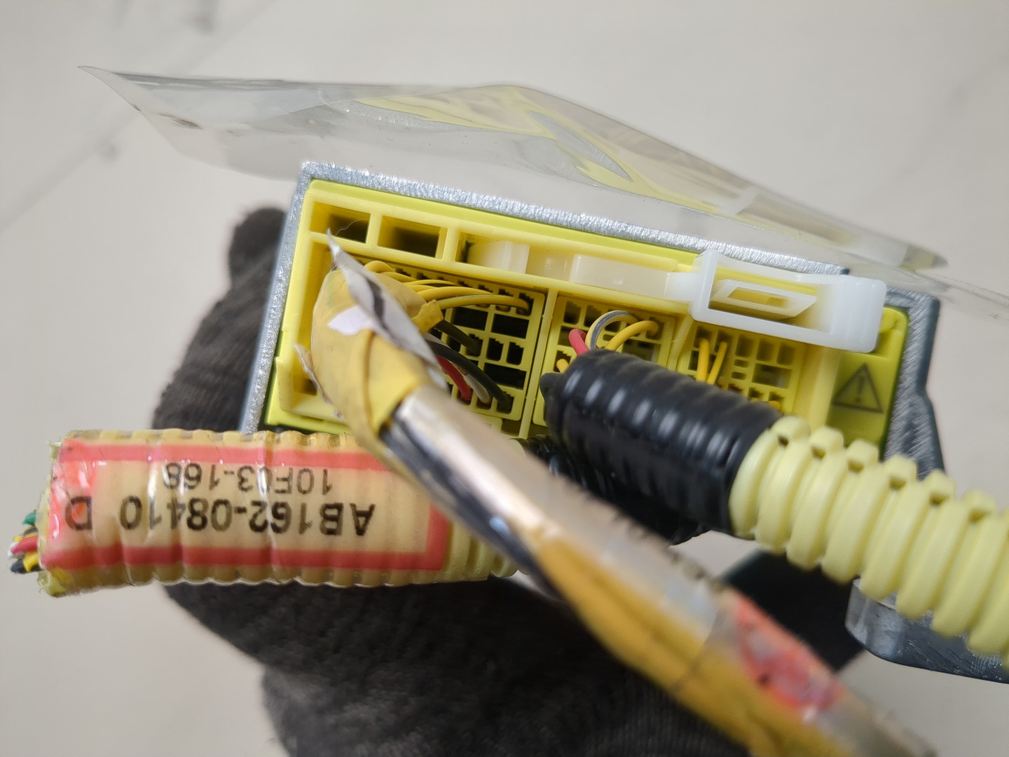 Блок управления подушек безопасности (AIR BAG)