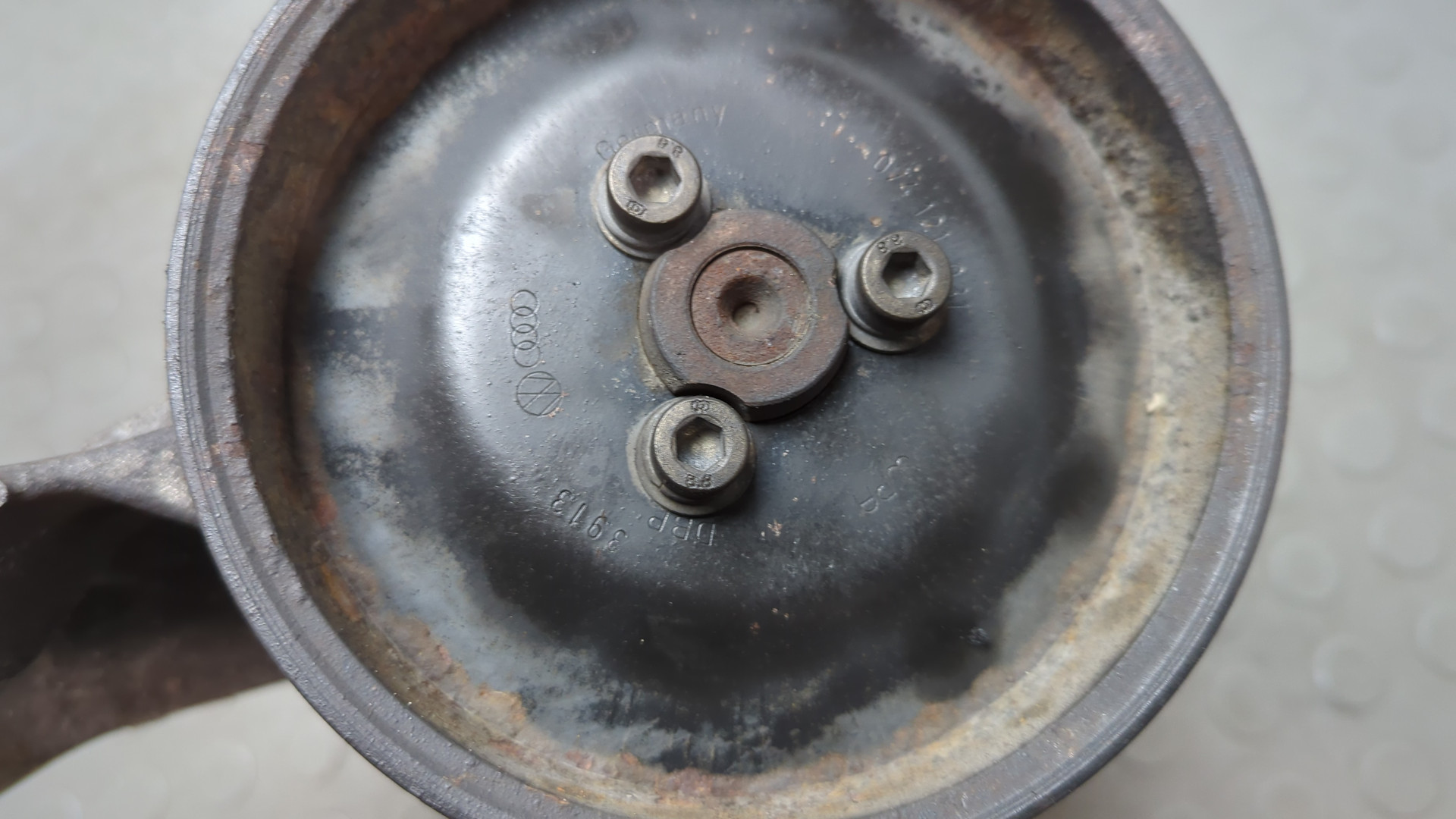 Насос ГУР (гидроусилитель руля)