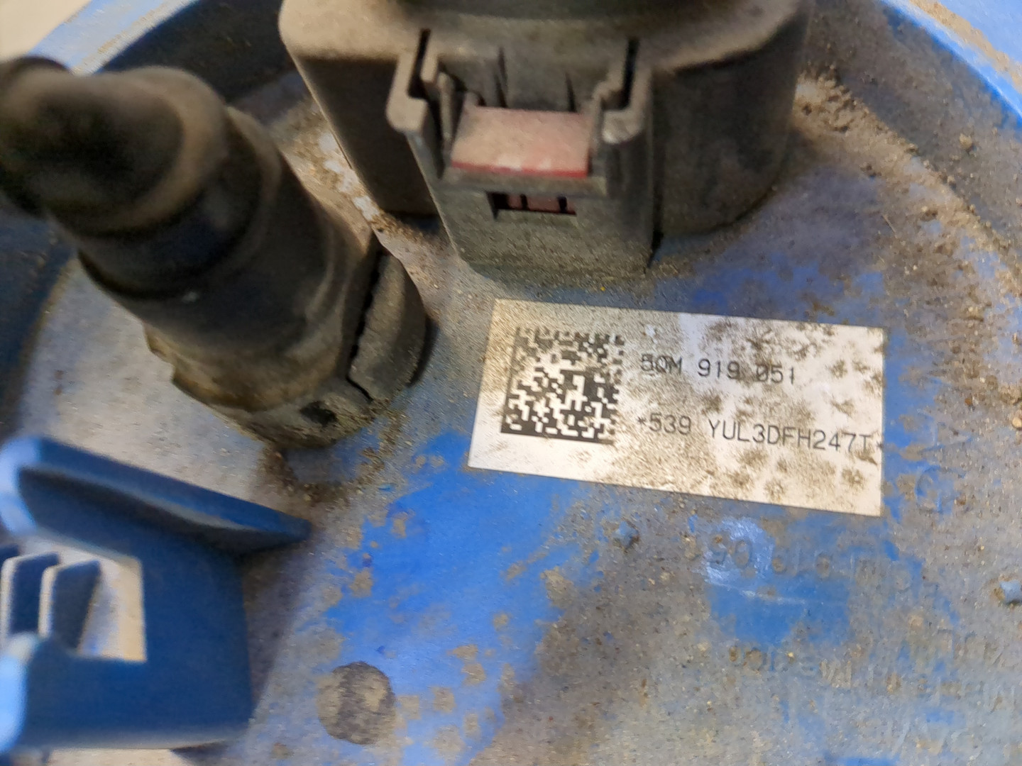 Насос топливный электрический