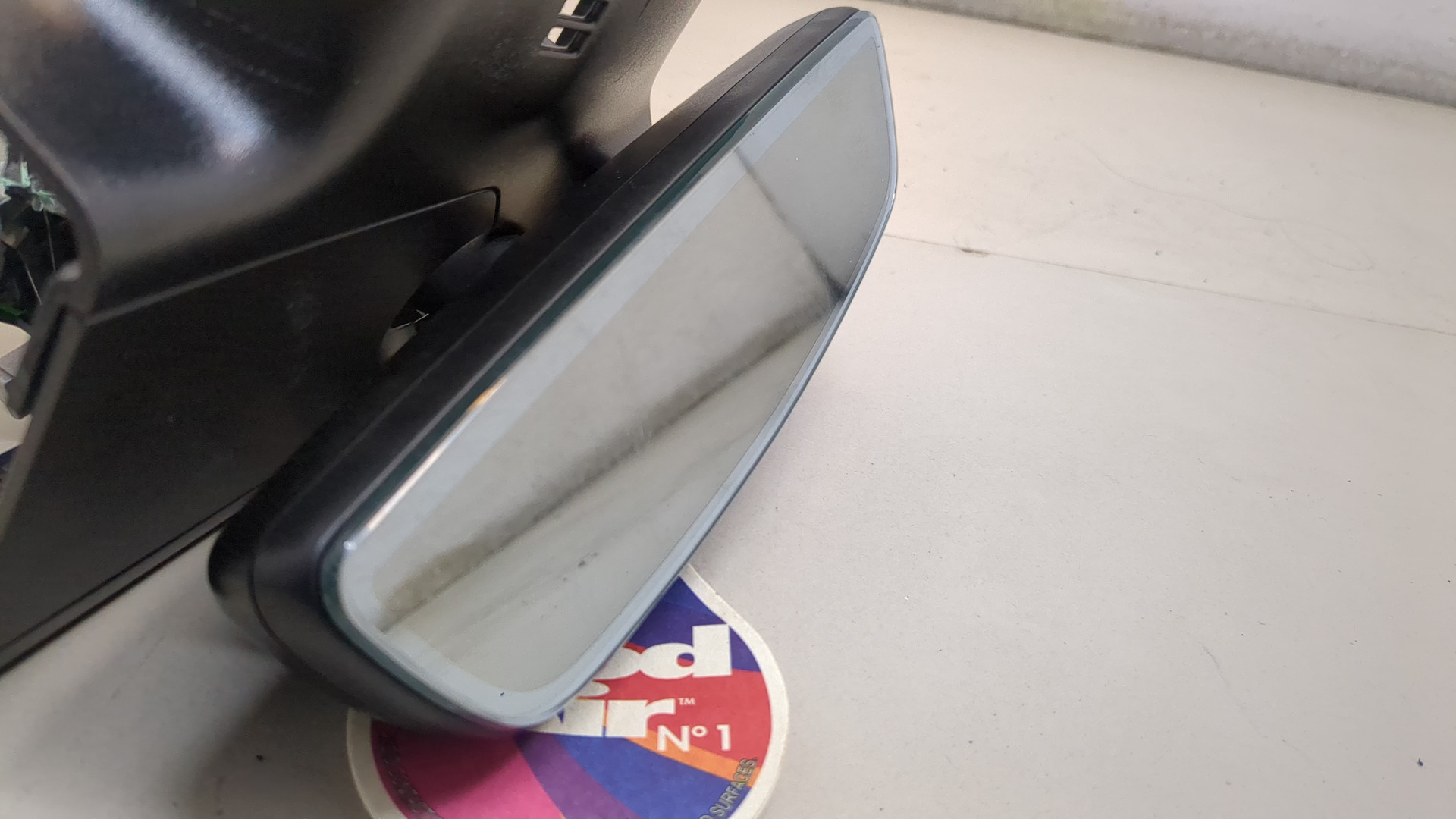 Зеркало заднего вида