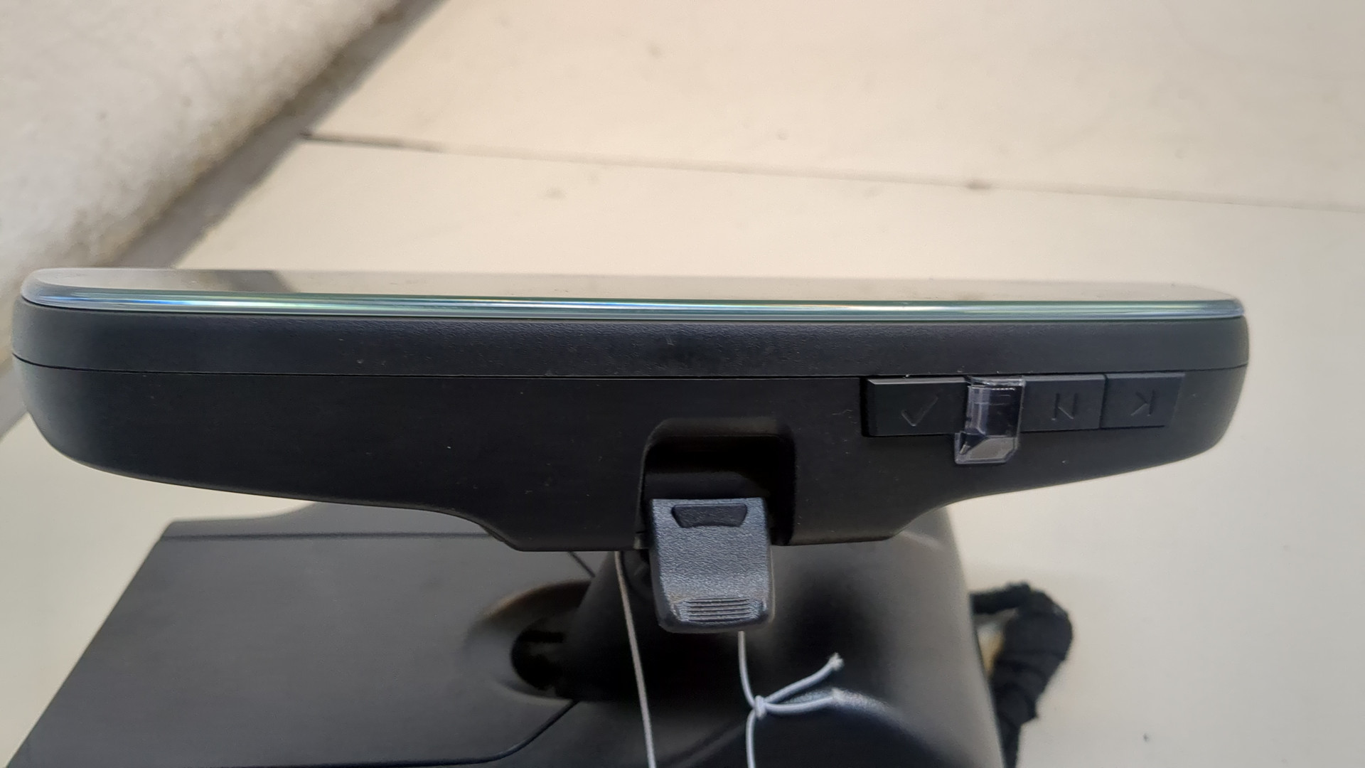 Зеркало заднего вида