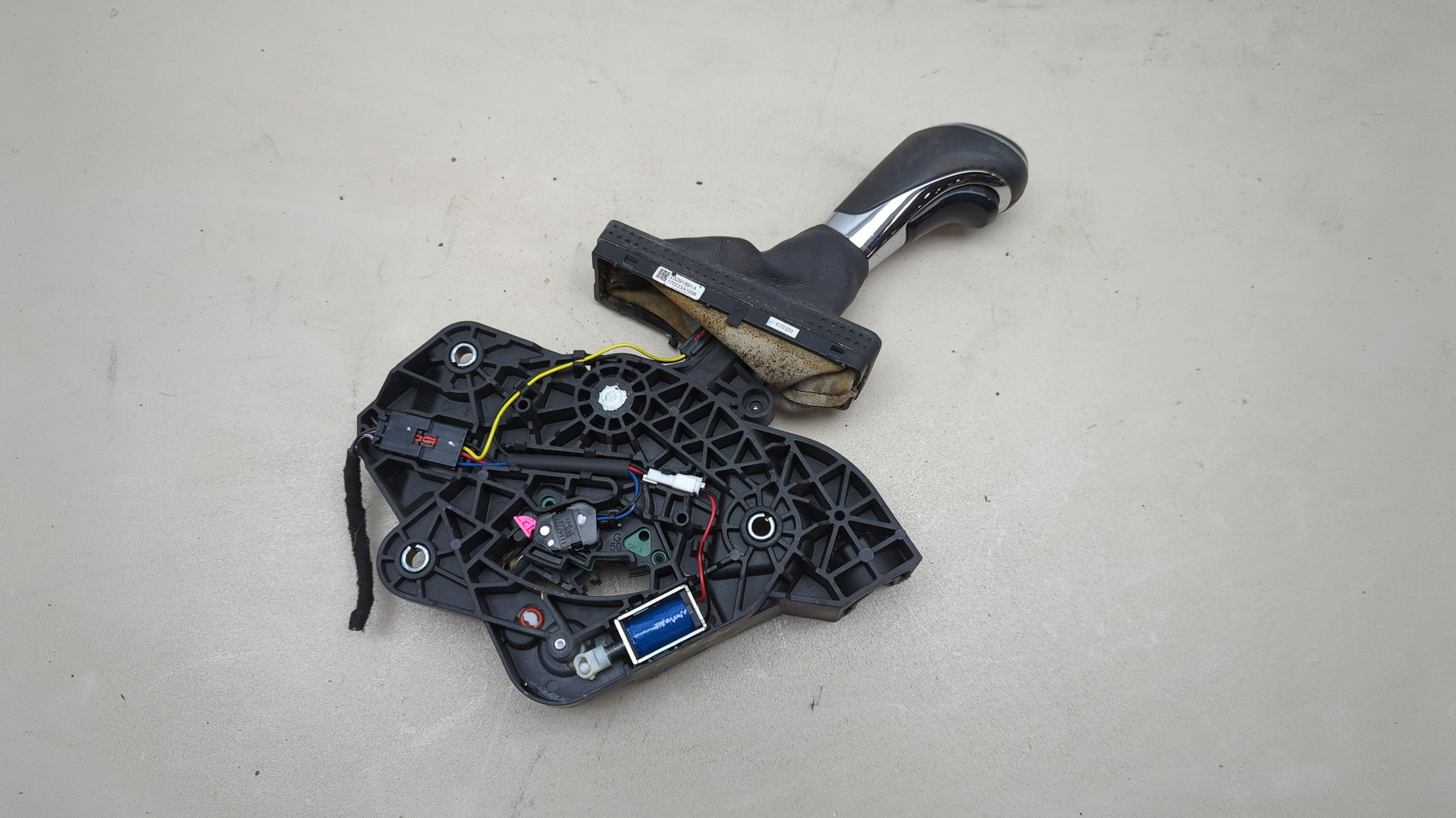 Кулиса МКПП / АКПП