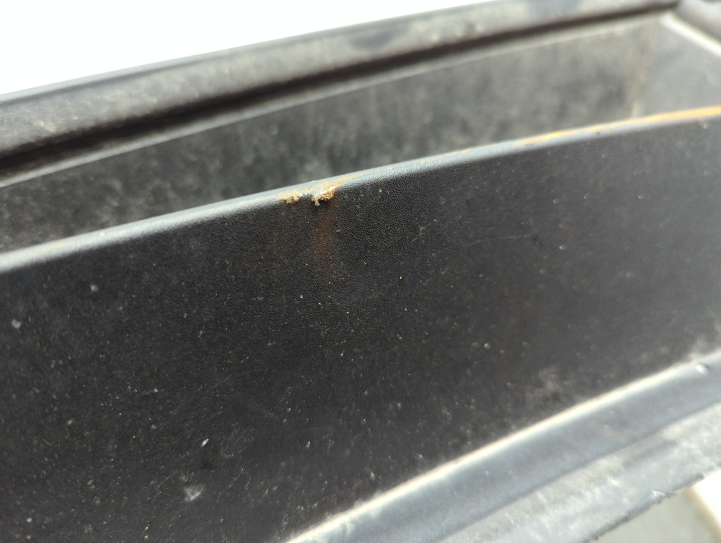 Решетка стеклоочистителей (Жабо)