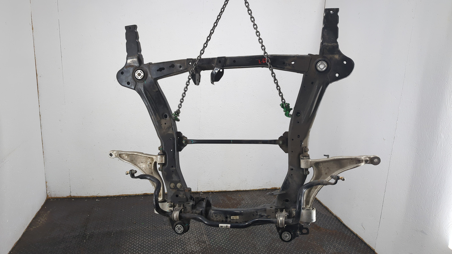 Балка подмоторная