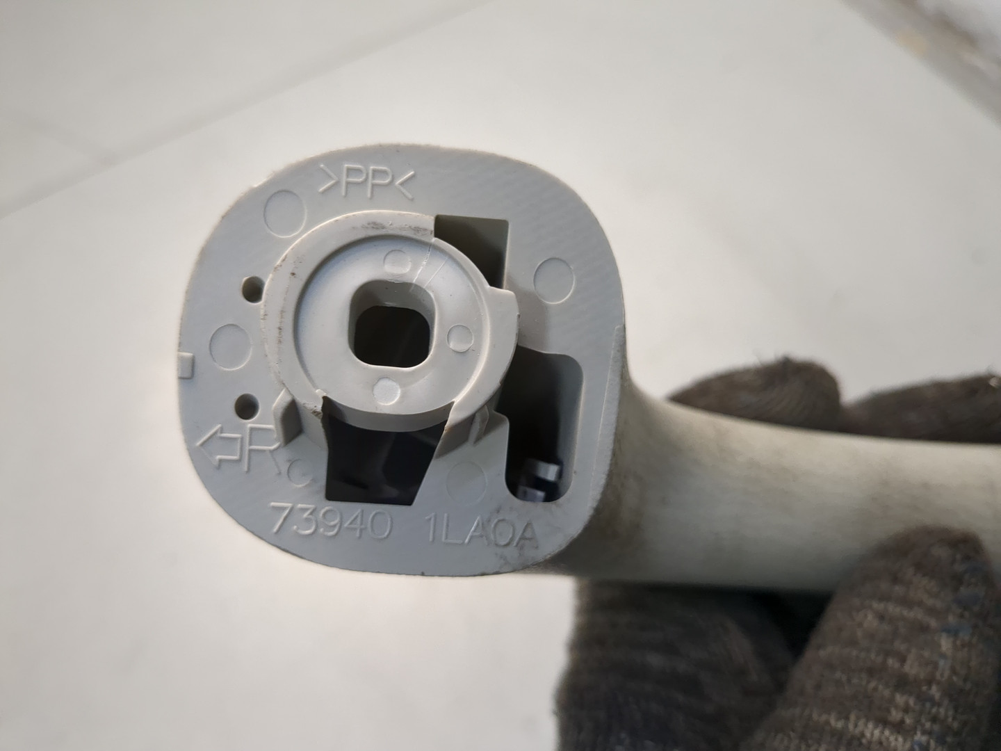 Ручка внутренняя потолочная