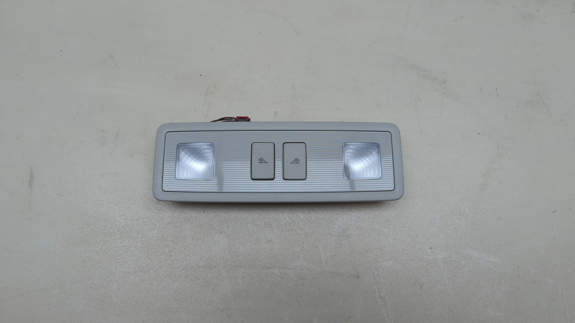 Плафон салонный