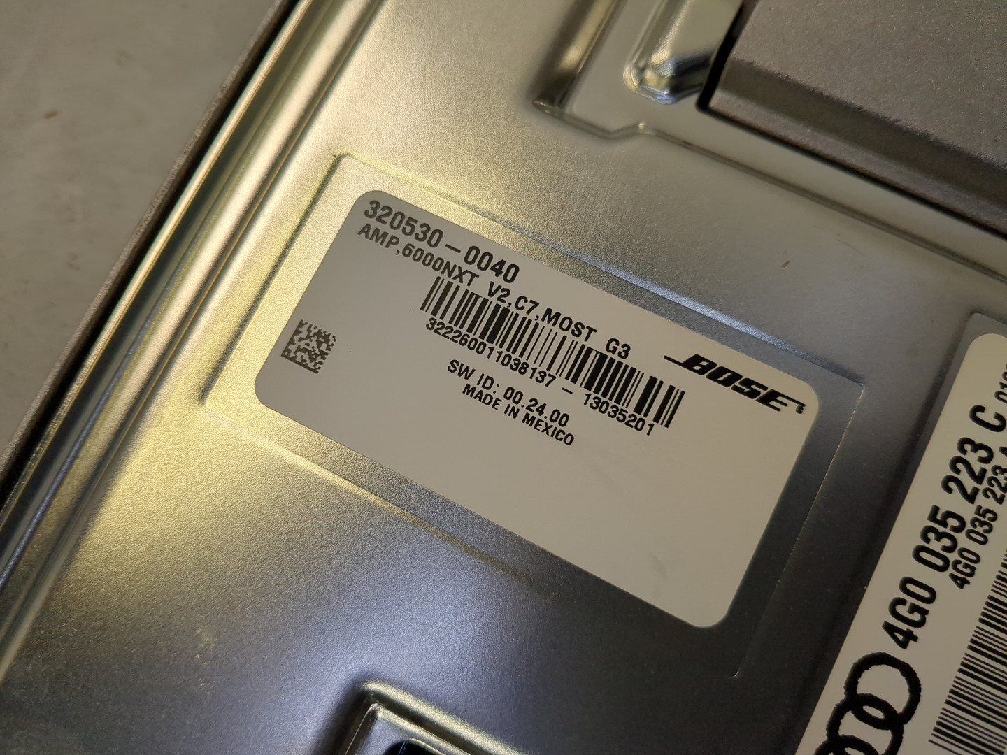 Усилитель акустической системы