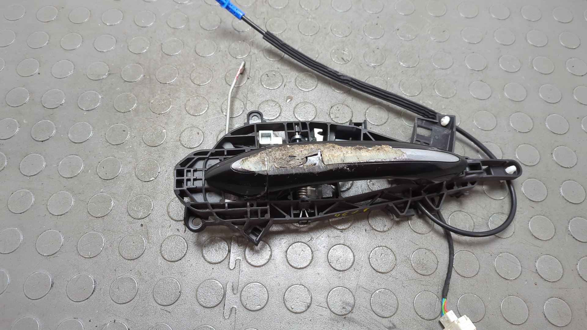 Ручка двери наружная