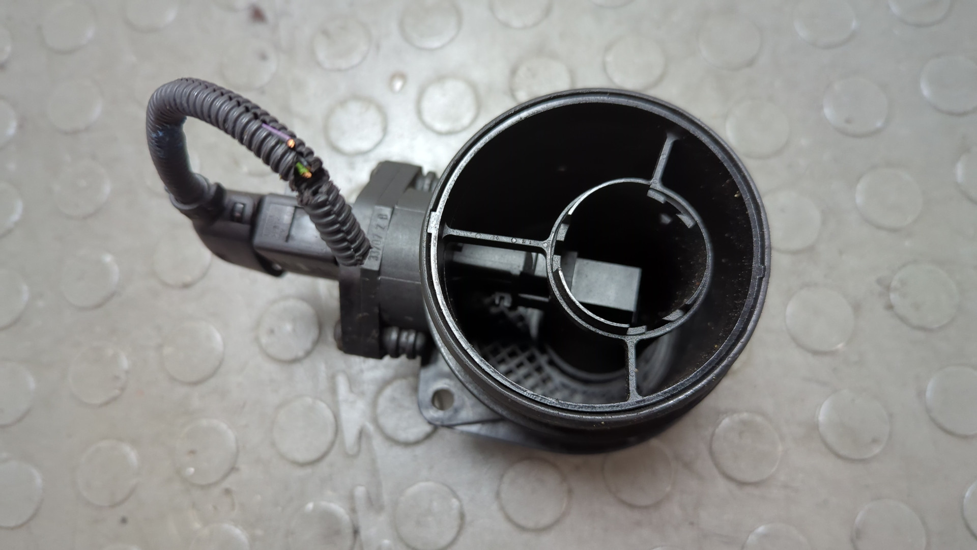 Расходомер воздуха (ДМРВ)