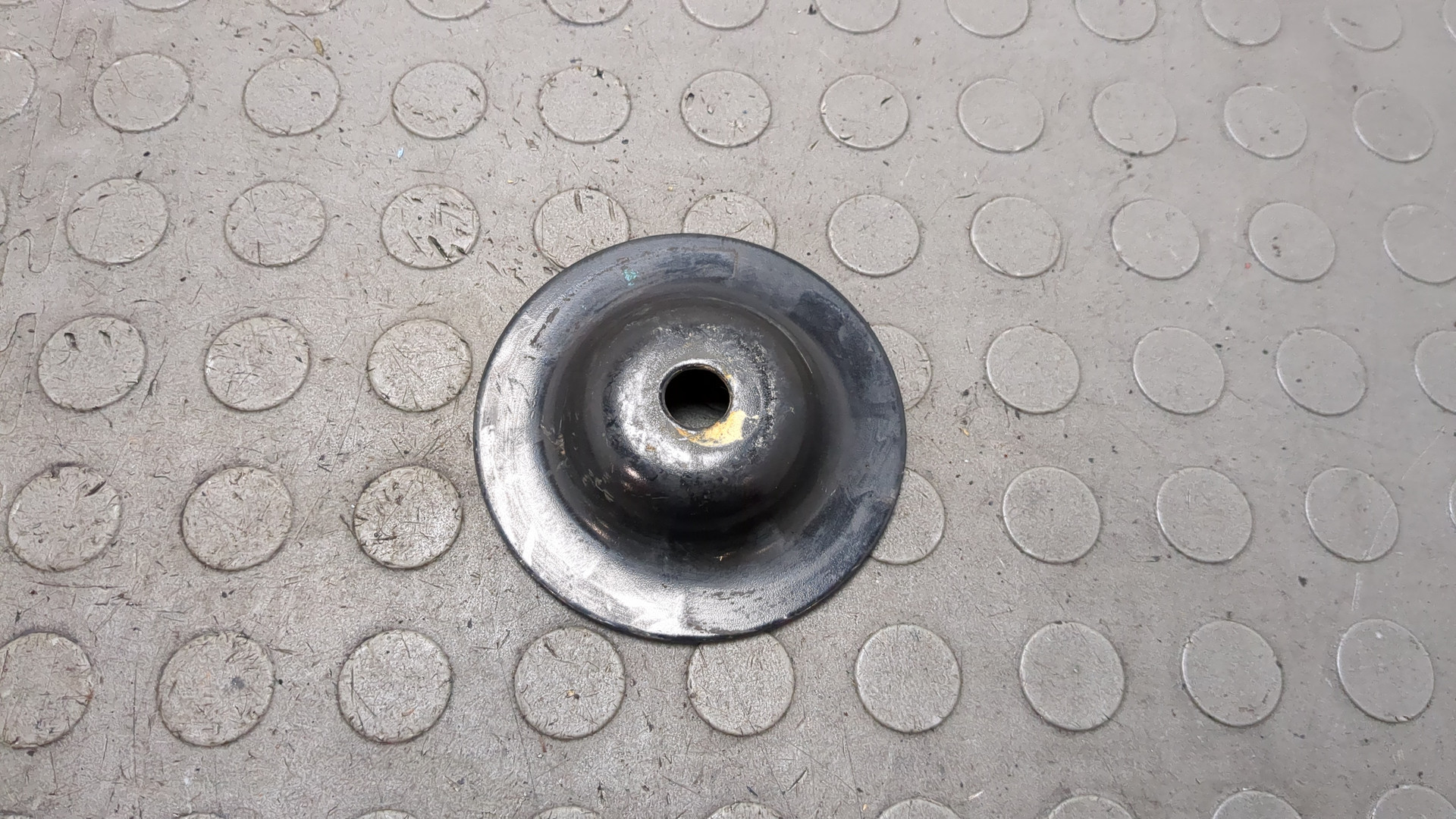 Опора переднего амортизатора верхняя