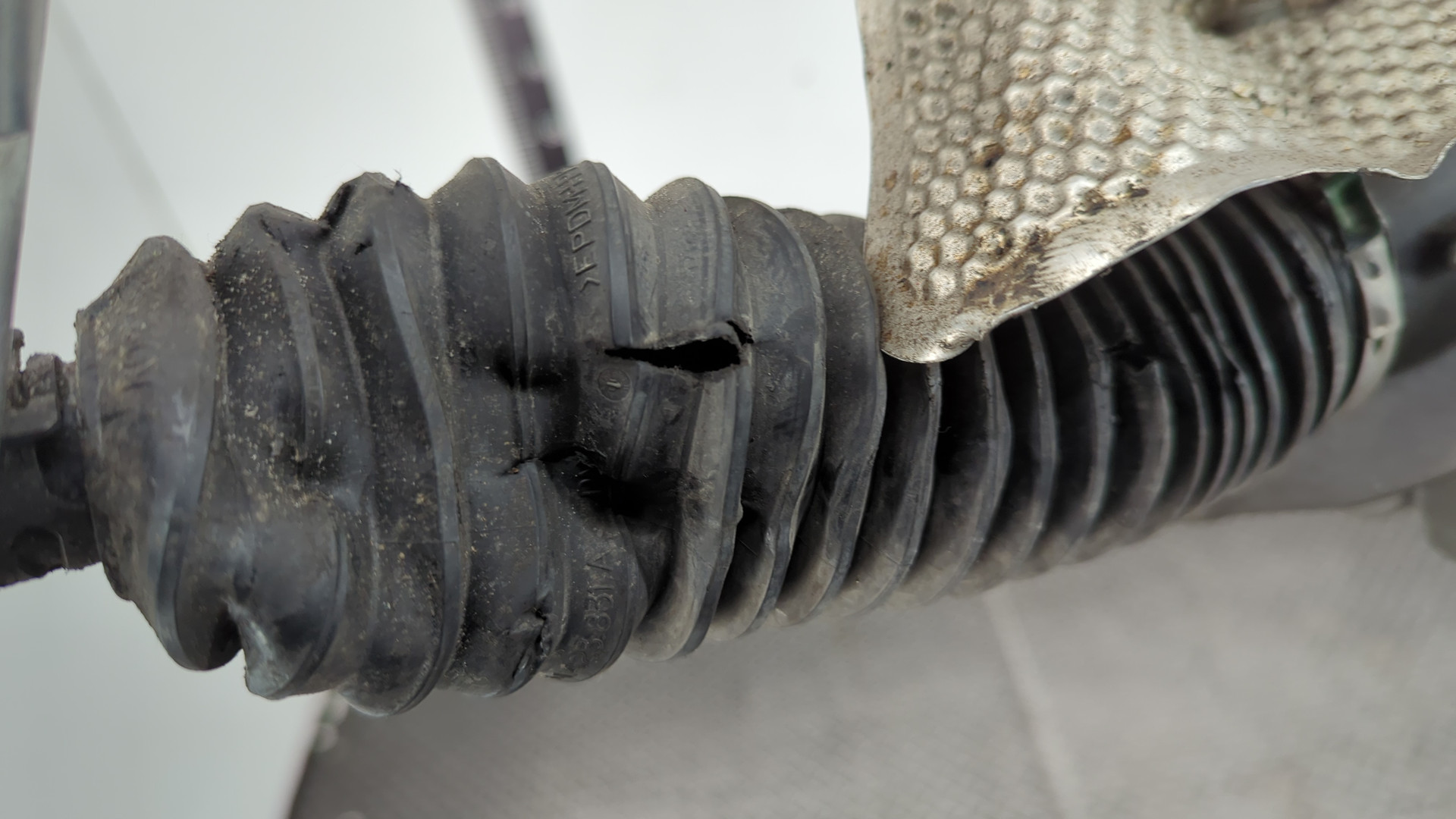 Рейка рулевая