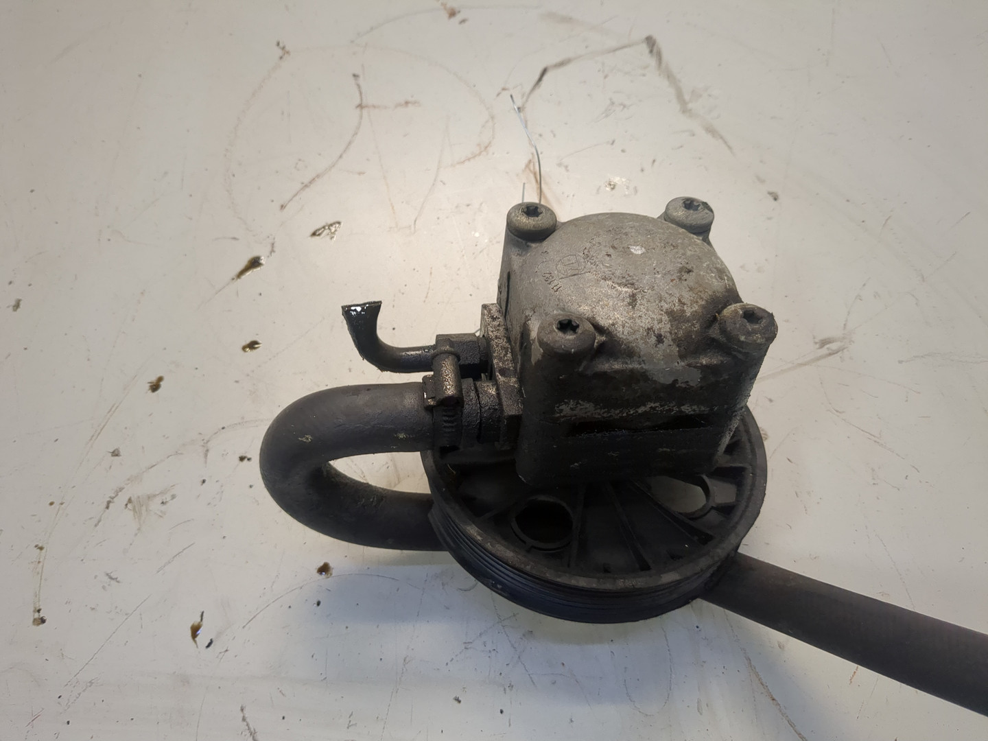 Насос ГУР (гидроусилитель руля)