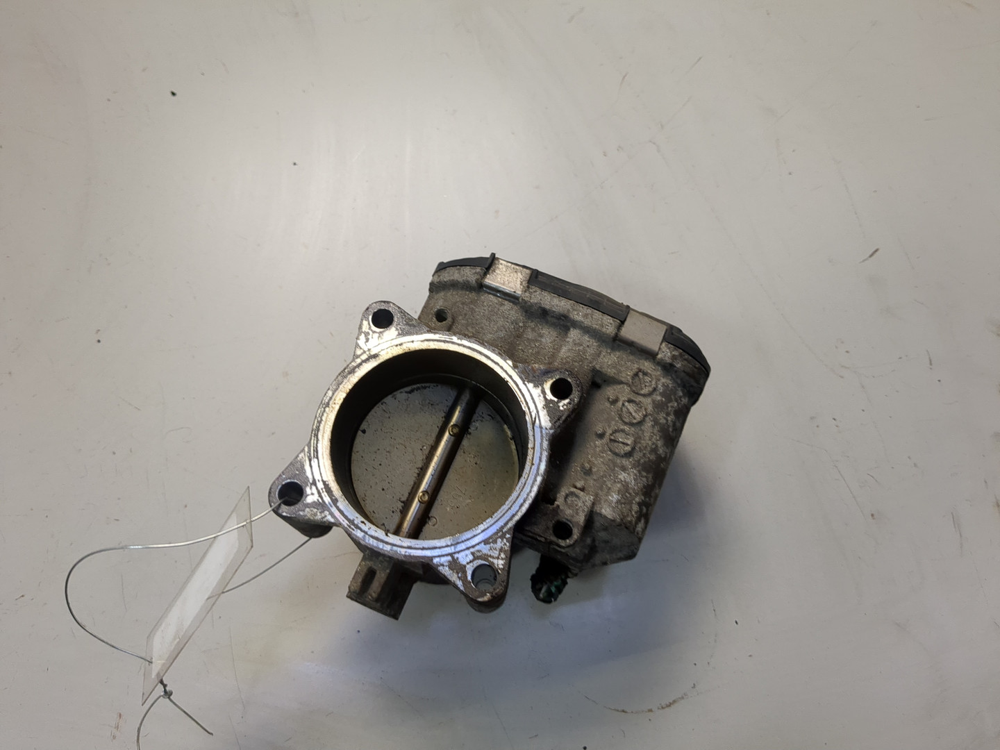 Заслонка дроссельная электрическая